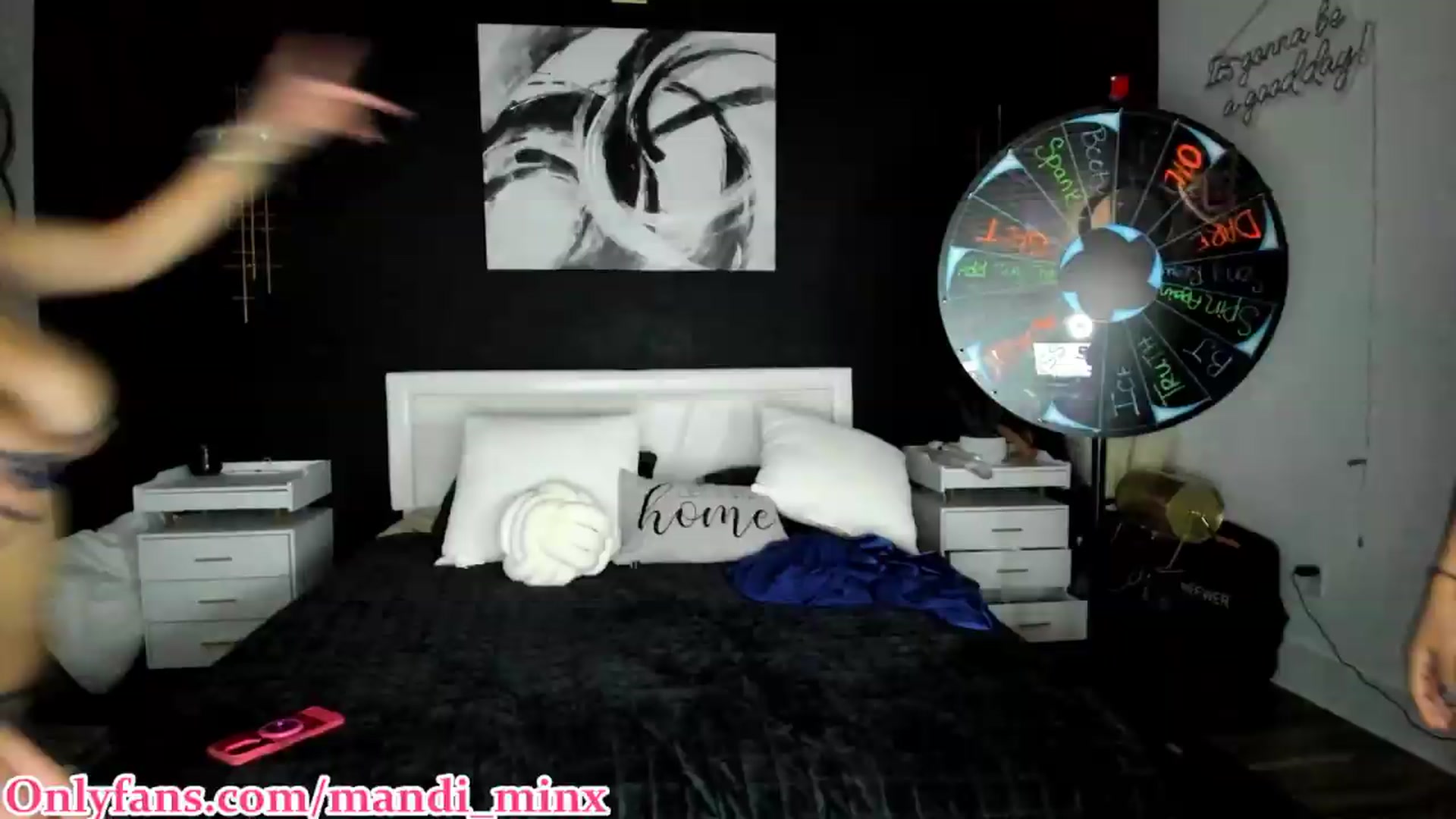 Gallery image thumbnail from Mandi_Minx's myfreecams stream on, 08/19/2026, 03:09 image 20 of 20