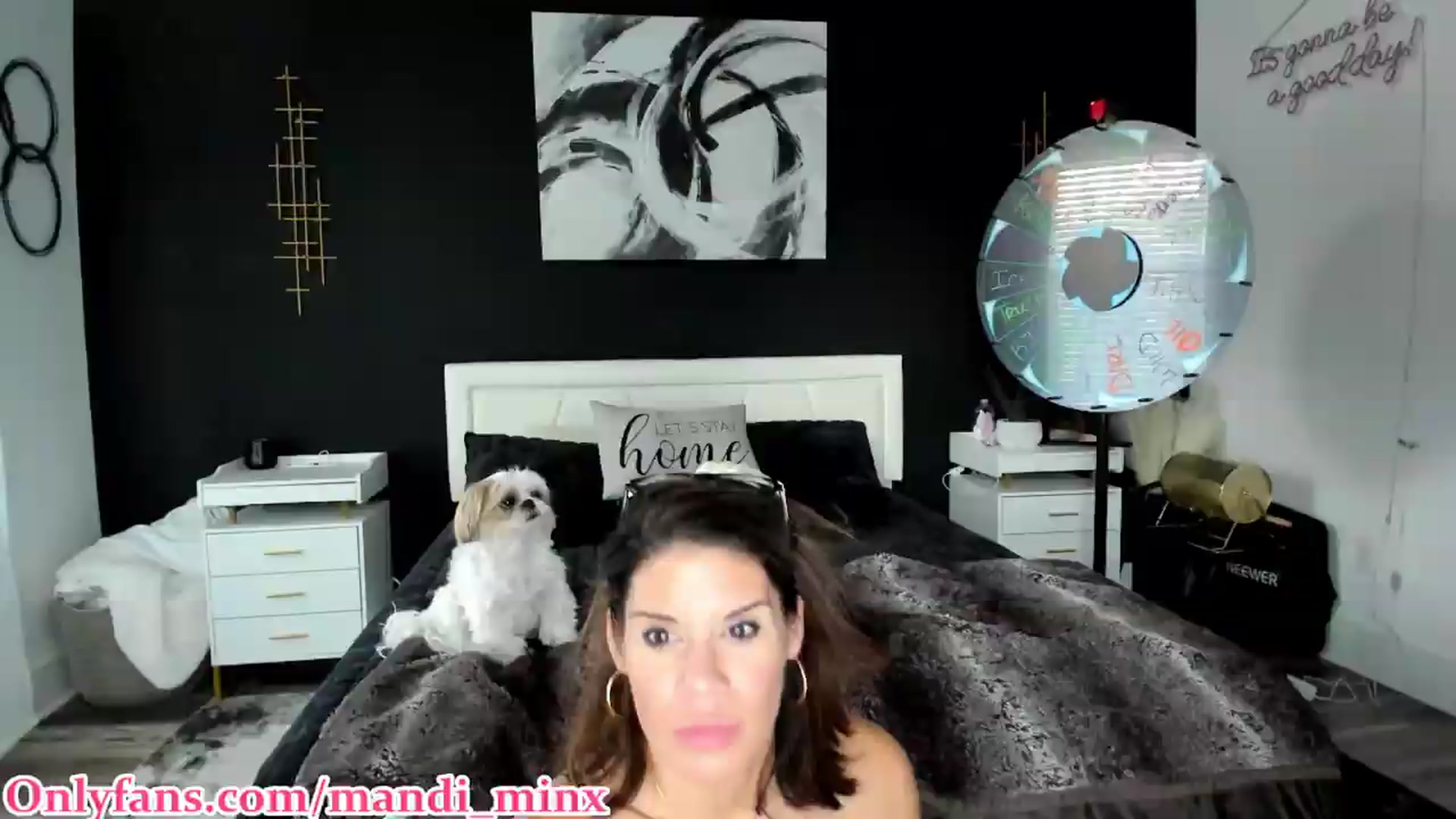 Gallery image thumbnail from Mandi_Minx's myfreecams stream on, 08/26/2026, 02:14 image 9 of 20
