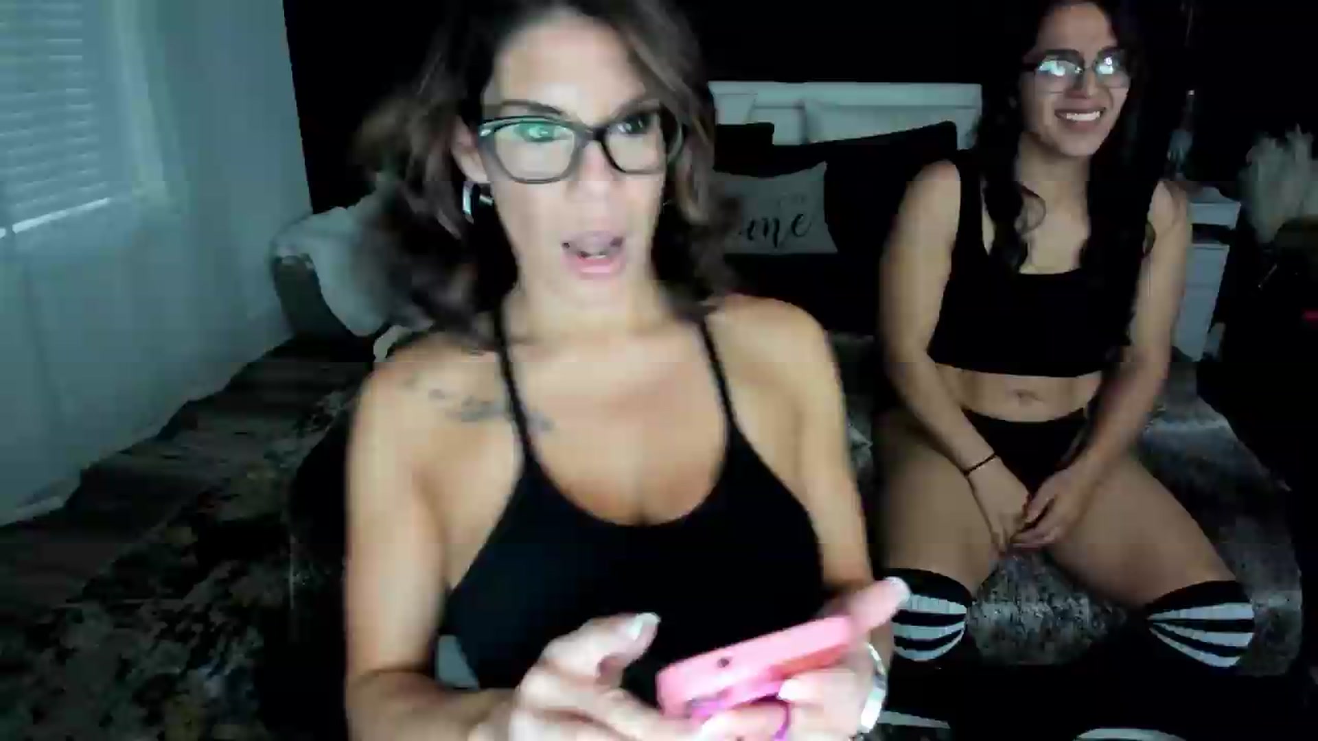 Gallery image thumbnail from Mandi_Minx's myfreecams stream on, 09/02/2026, 03:50 image 1 of 20
