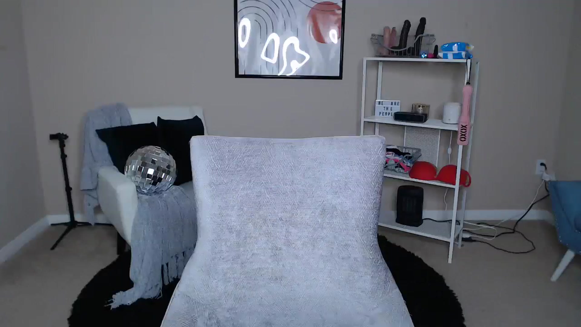 Gallery image thumbnail from MandyIrelan's myfreecams stream on, 11/19/2023, 01:20 image 20 of 20