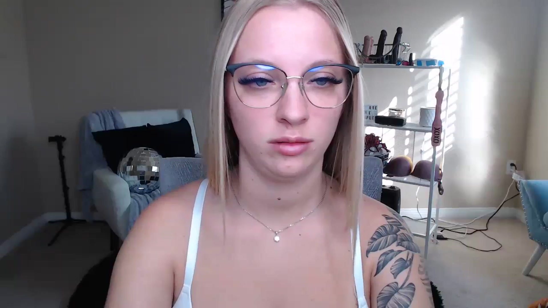 Gallery image thumbnail from MandyIrelan's myfreecams stream on, 12/26/2023, 21:50 image 7 of 20