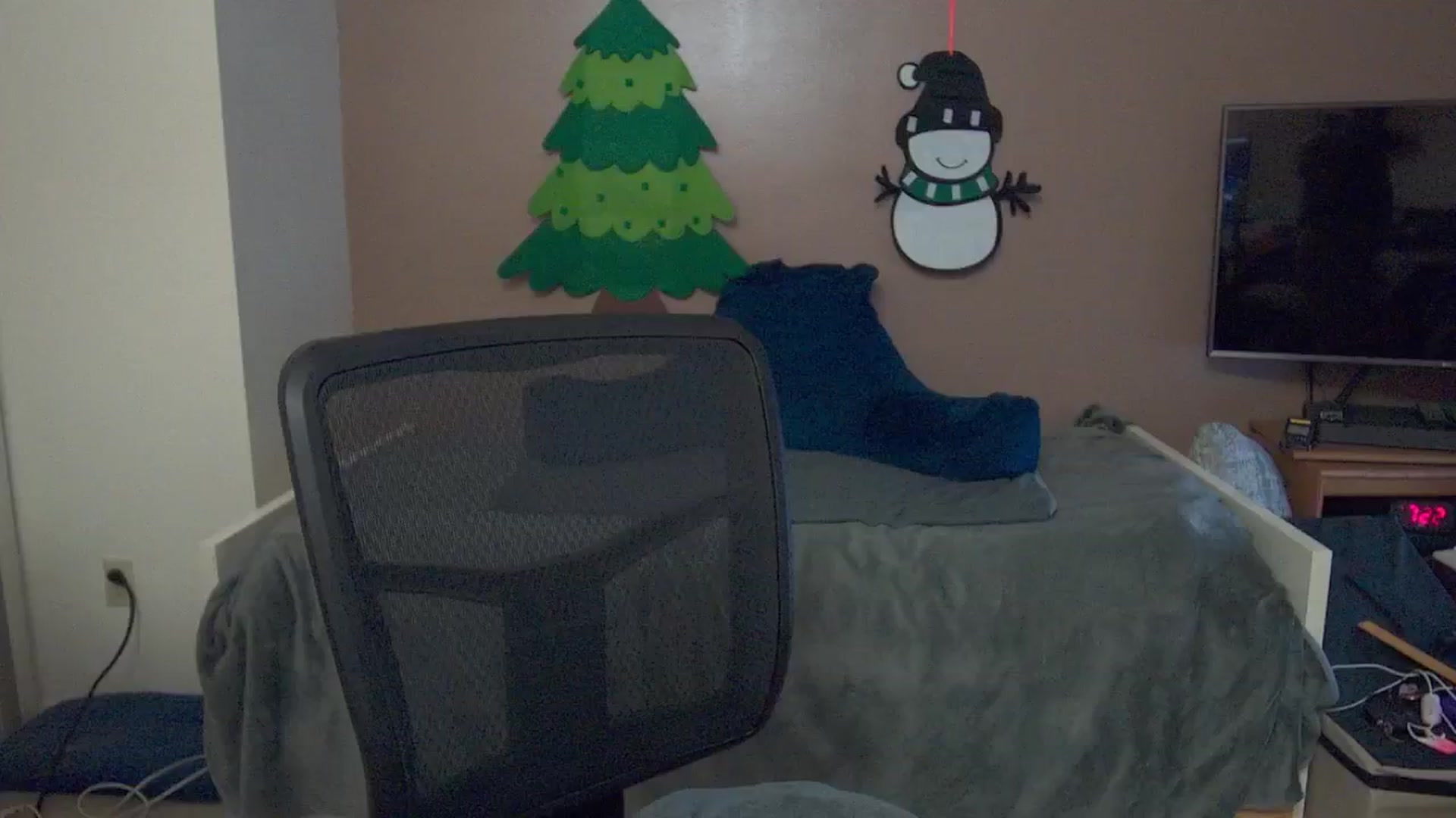 Gallery image thumbnail from Mandy_Rose's myfreecams stream on, 12/05/2024, 03:41 image 15 of 20