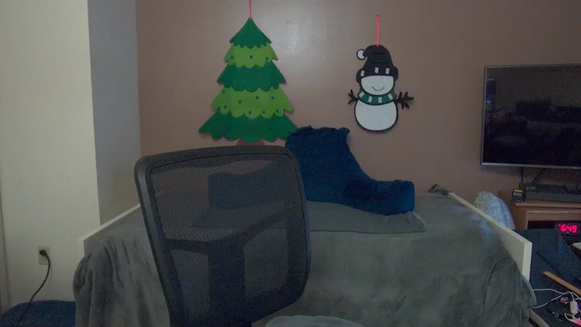Gallery image thumbnail from Mandy_Rose's myfreecams stream on, 12/05/2024, 03:41 image 2 of 20