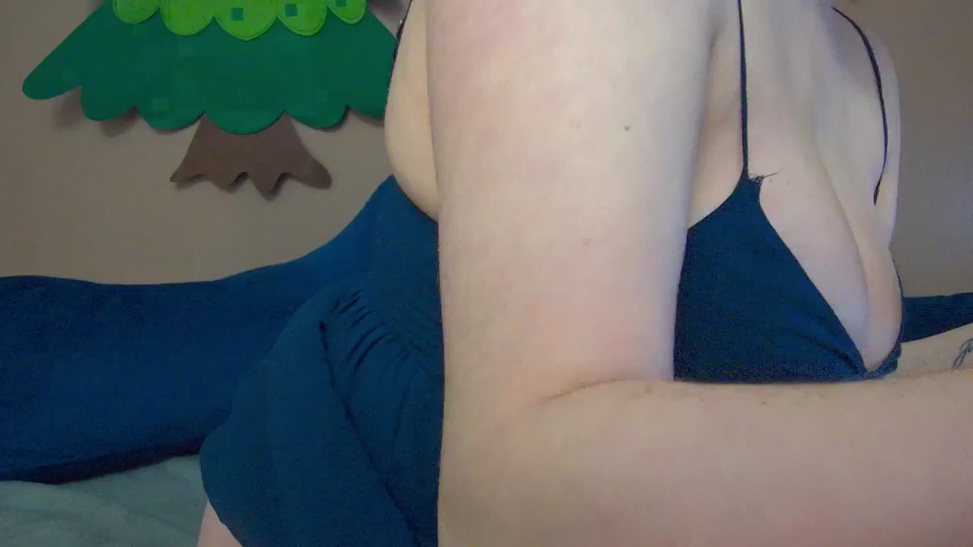 Gallery image thumbnail from Mandy_Rose's myfreecams stream on, 12/15/2024, 06:52 image 12 of 20