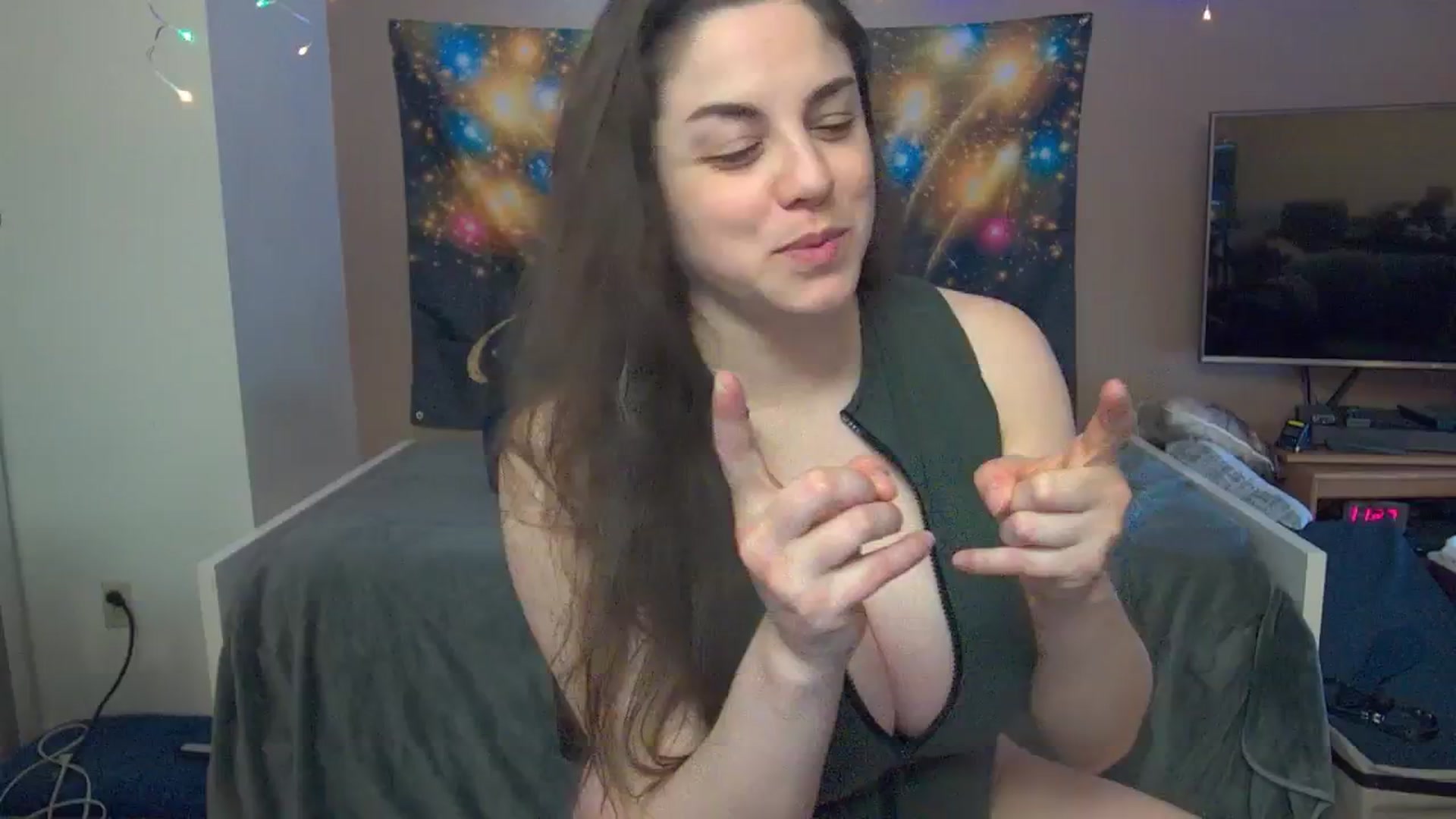 Gallery image thumbnail from Mandy_Rose's myfreecams stream on, 01/04/2025, 07:34 image 7 of 20