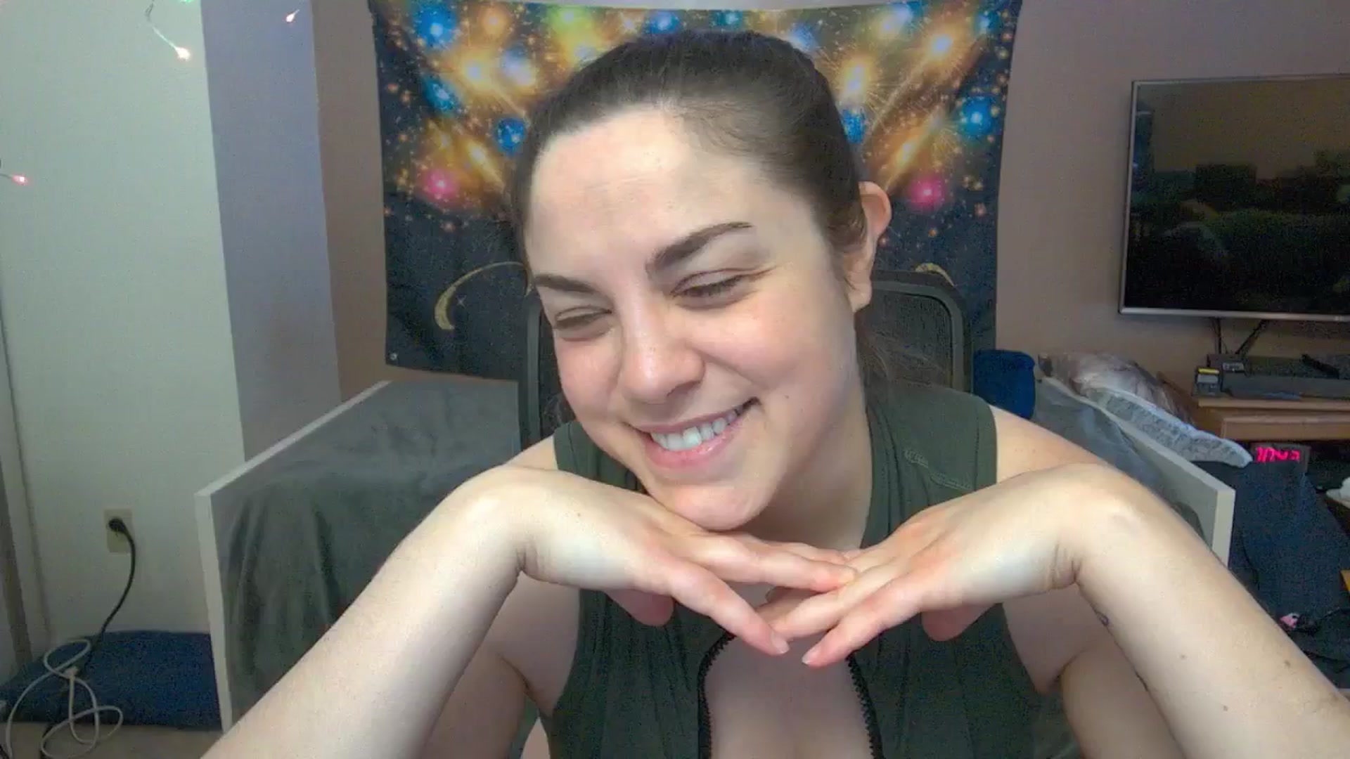 Gallery image thumbnail from Mandy_Rose's myfreecams stream on, 01/17/2025, 06:54 image 16 of 20