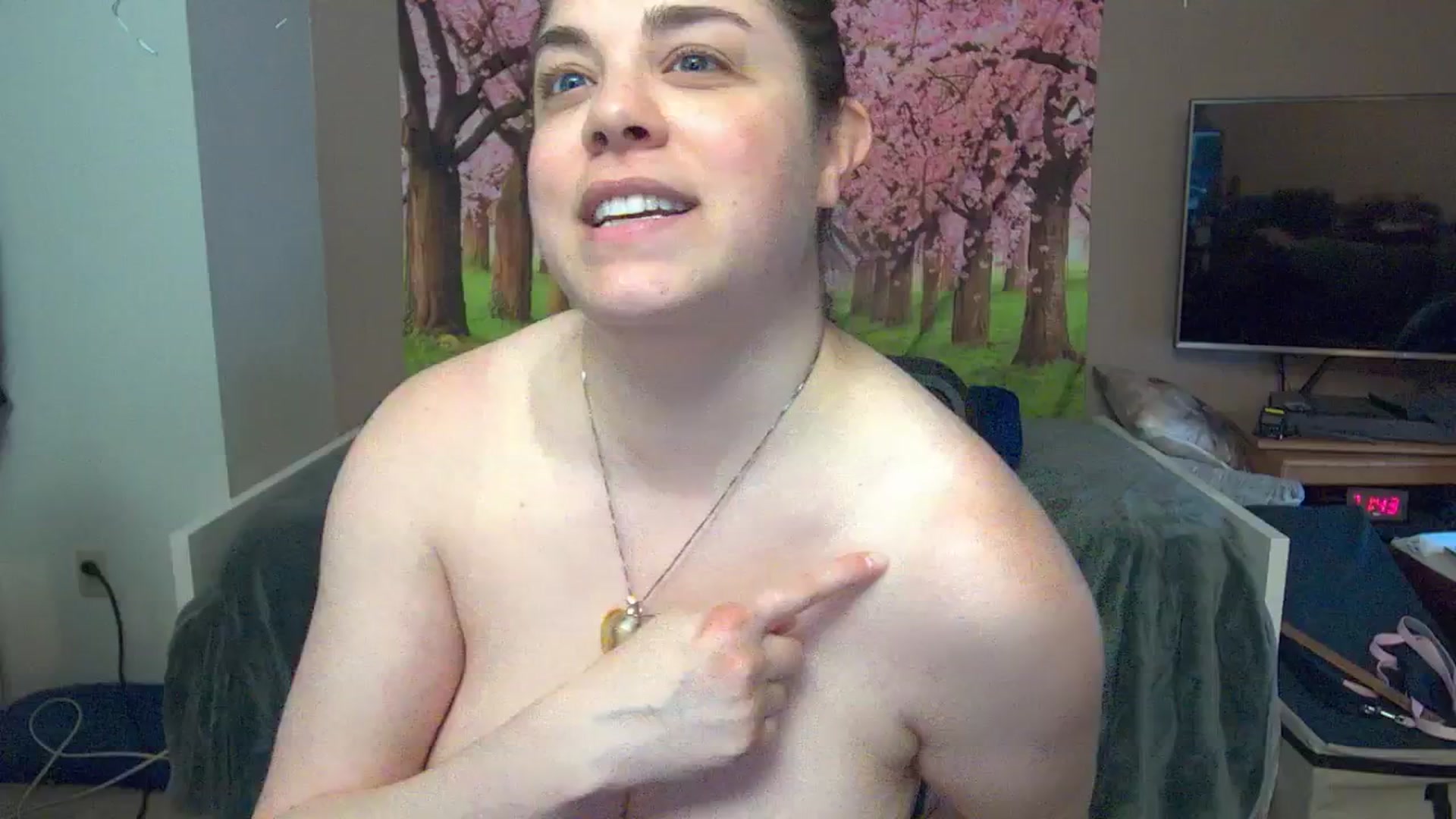 Gallery image thumbnail from Mandy_Rose's myfreecams stream on, 04/08/2025, 06:52 image 17 of 20