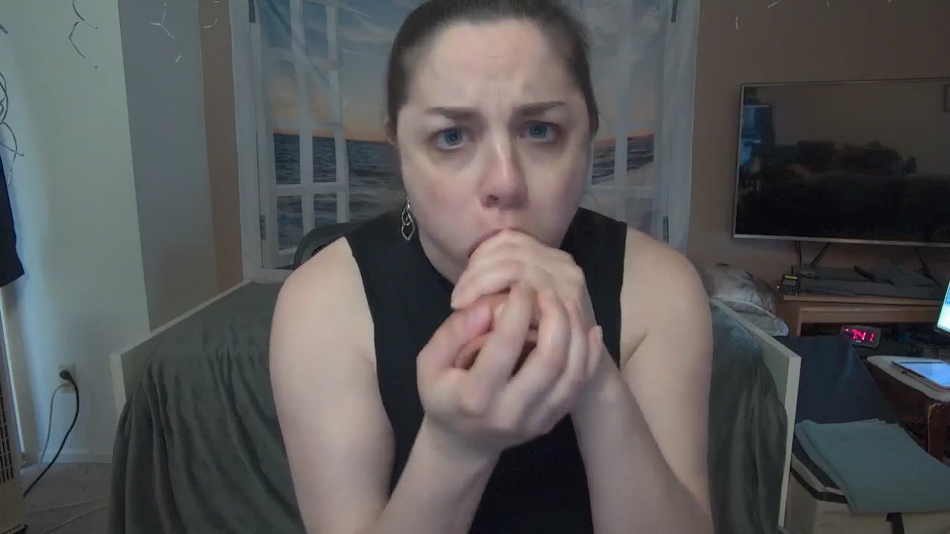 Gallery image thumbnail from Mandy_Rose's myfreecams stream on, 08/18/2025, 02:56 image 16 of 20