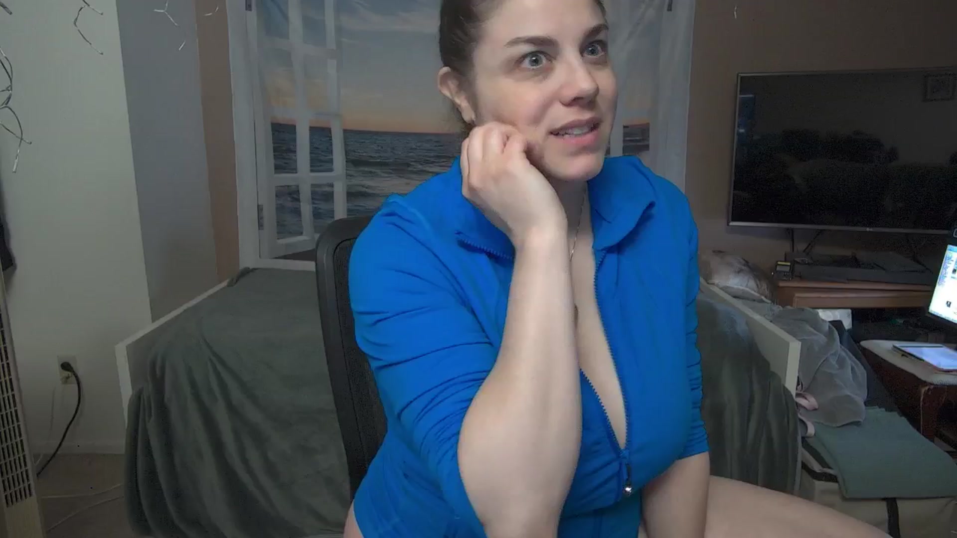 Gallery image thumbnail from Mandy_Rose's myfreecams stream on, 08/26/2025, 05:47 image 7 of 20