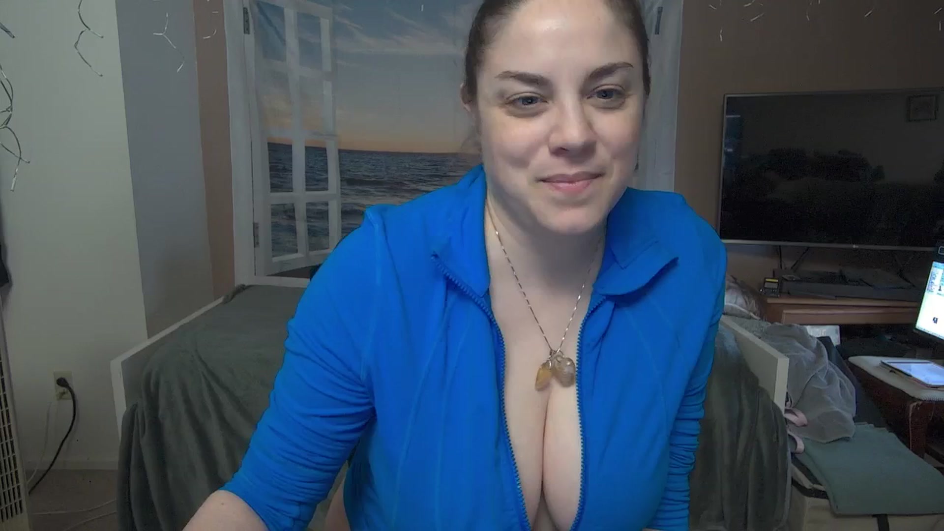 Gallery image thumbnail from Mandy_Rose's myfreecams stream on, 08/26/2025, 06:35 image 8 of 20