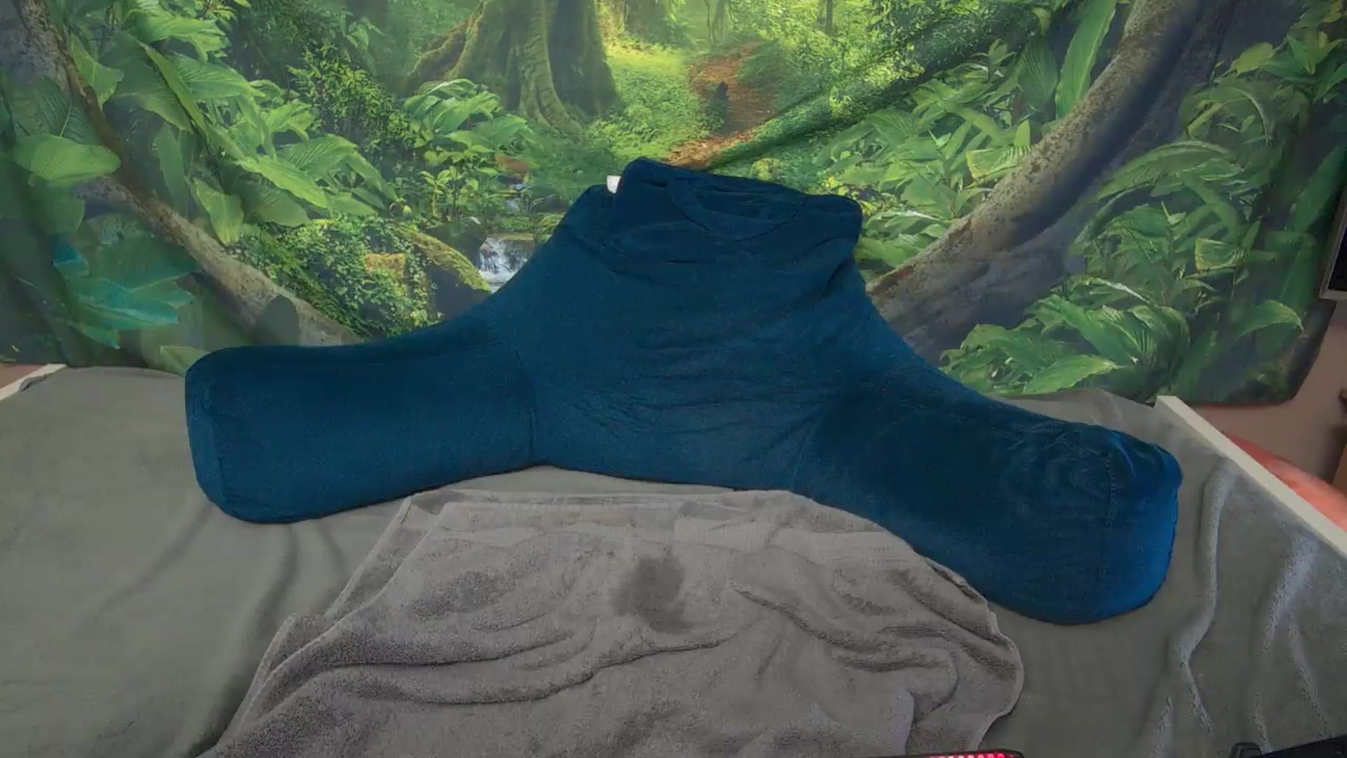 Gallery image thumbnail from Mandy_Rose's myfreecams stream on, 04/28/2026, 04:29 image 10 of 20