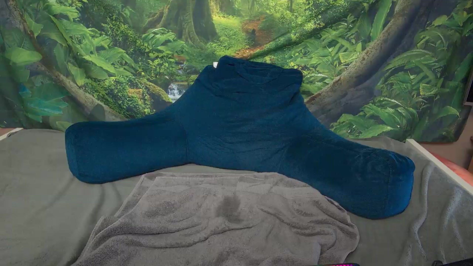 Gallery image thumbnail from Mandy_Rose's myfreecams stream on, 04/28/2026, 04:29 image 9 of 20