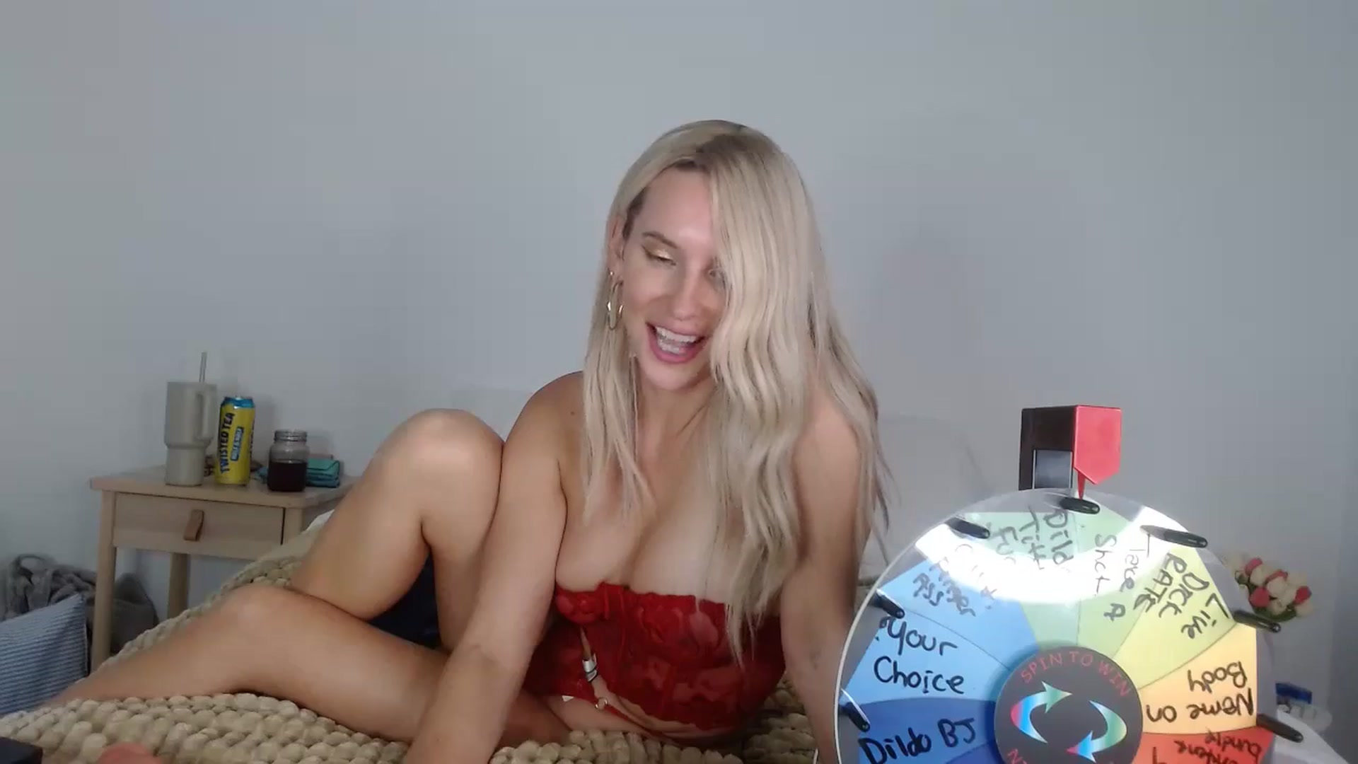 Gallery image thumbnail from Mandy_Scott's myfreecams stream on, 08/21/2024, 09:25 image 11 of 20