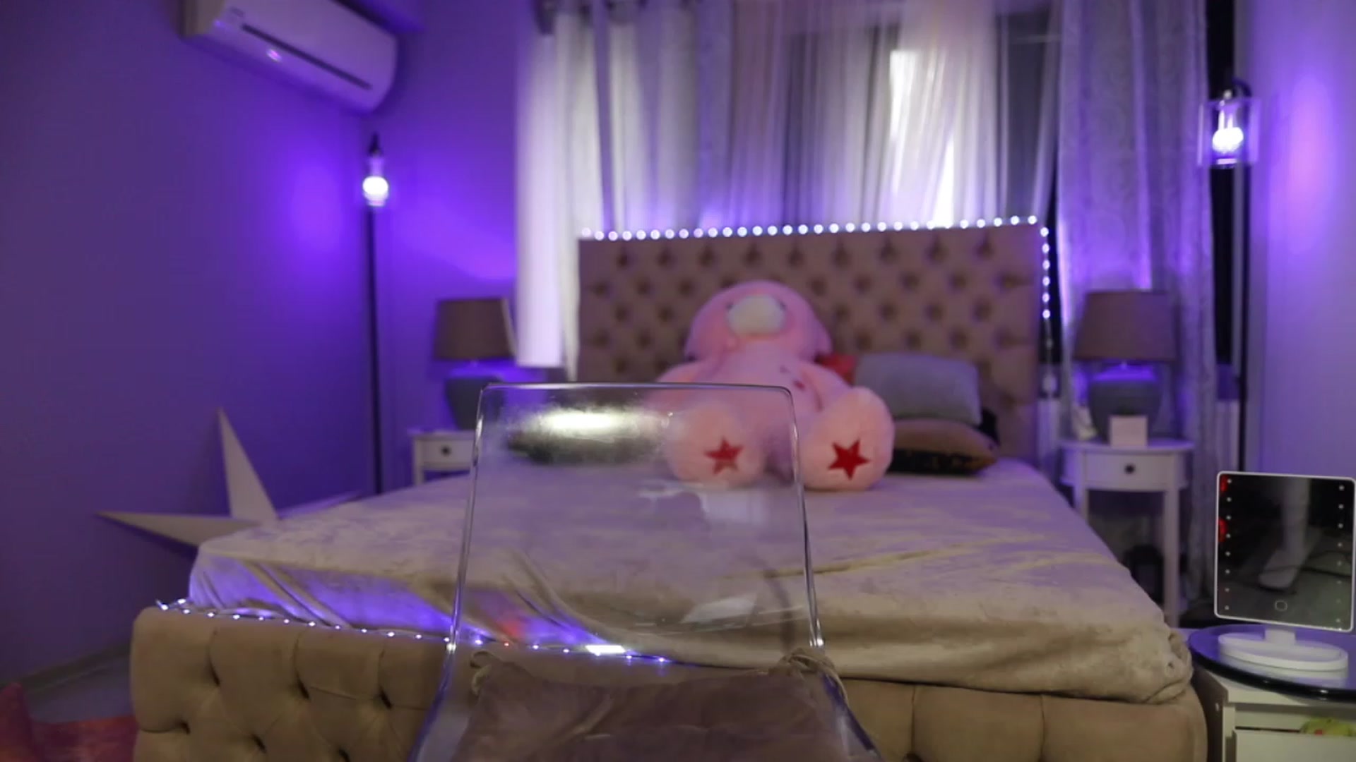 Gallery image thumbnail from Mandypeas's myfreecams stream on, 05/12/2023, 11:50 image 1 of 20