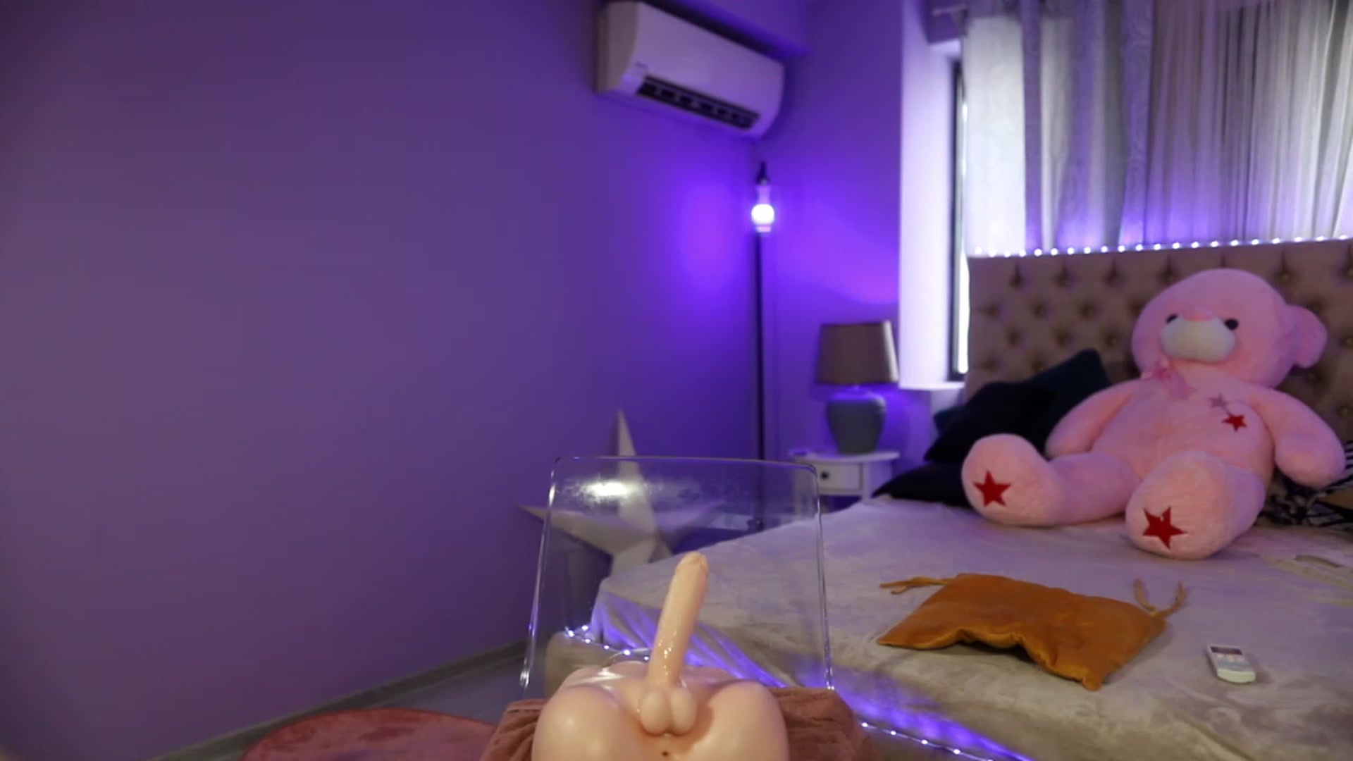 Gallery image thumbnail from Mandypeas's myfreecams stream on, 06/17/2023, 11:37 image 7 of 20