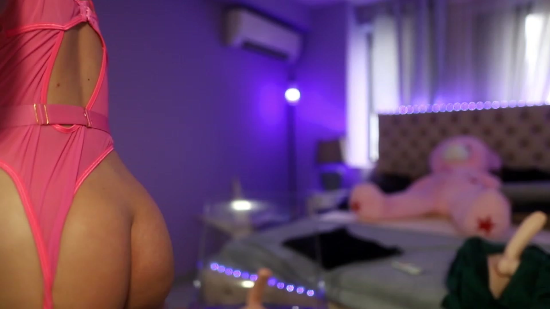 Gallery image thumbnail from Mandypeas's myfreecams stream on, 06/25/2023, 11:39 image 3 of 20