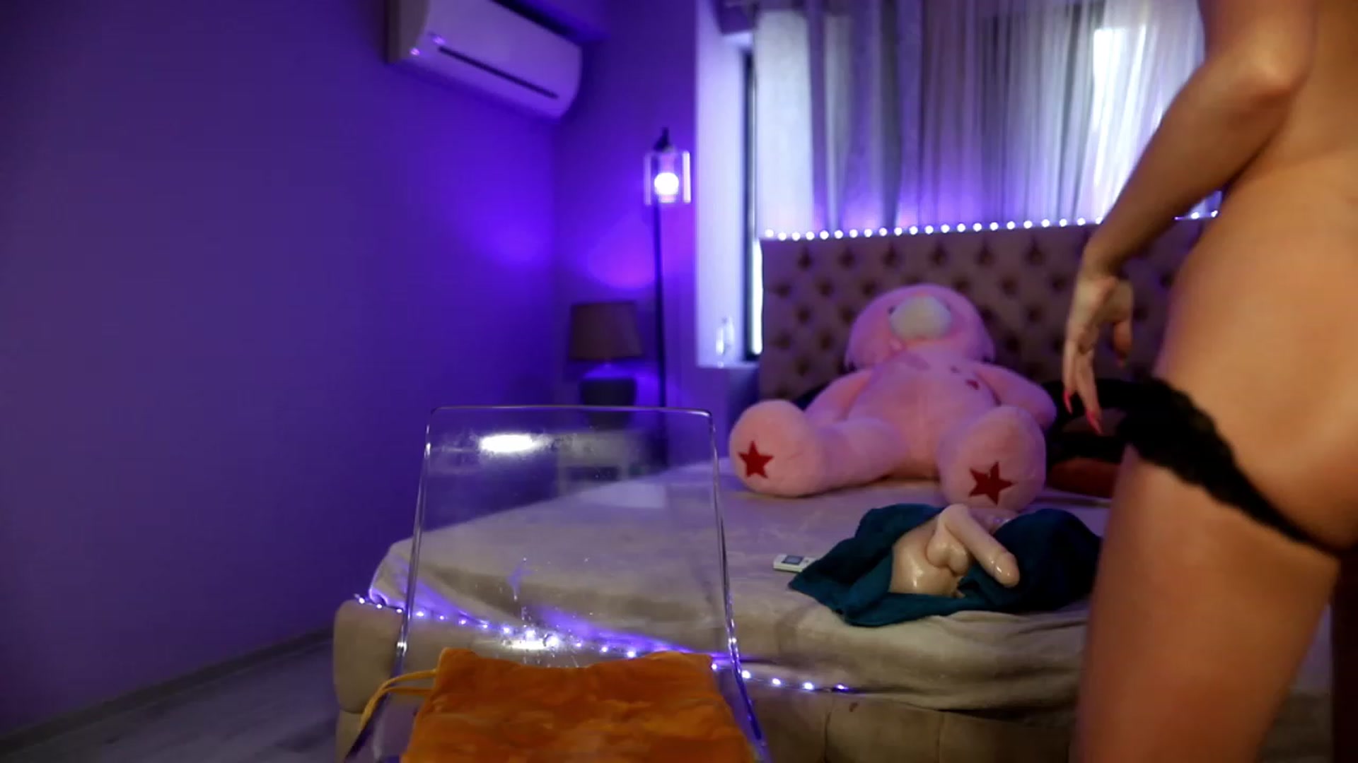 Gallery image thumbnail from Mandypeas's myfreecams stream on, 07/22/2023, 09:56 image 18 of 20