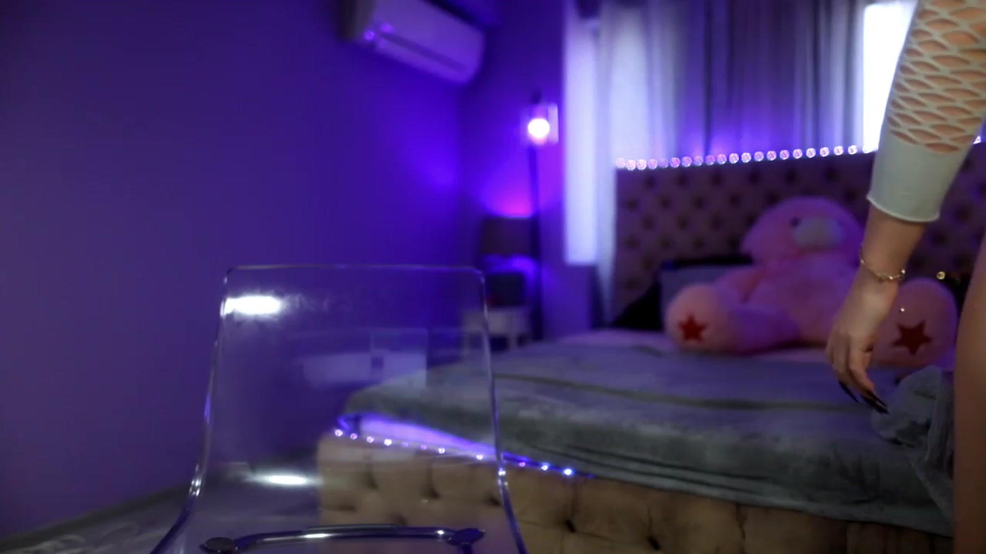 Gallery image thumbnail from Mandypeas's myfreecams stream on, 01/30/2024, 11:17 image 17 of 20