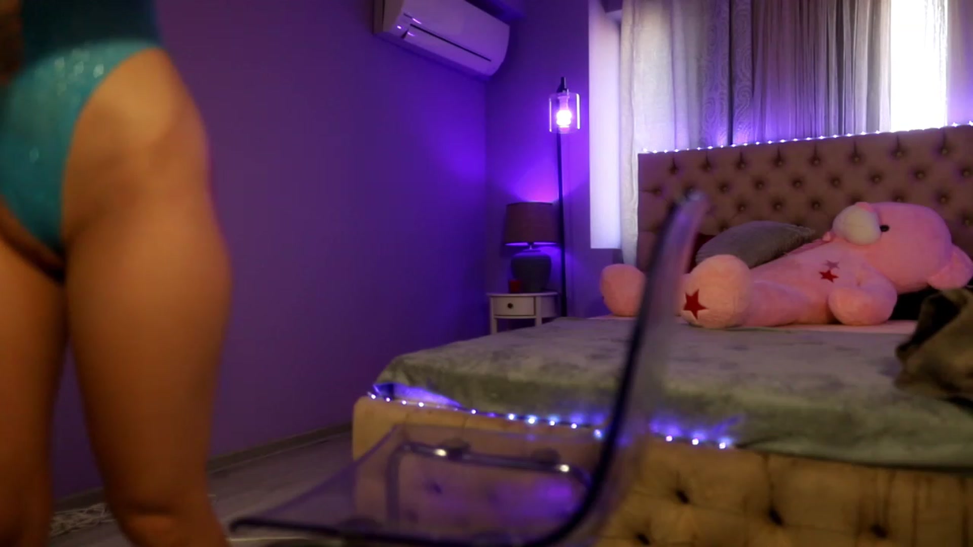 Gallery image thumbnail from Mandypeas's myfreecams stream on, 02/07/2024, 10:48 image 5 of 20