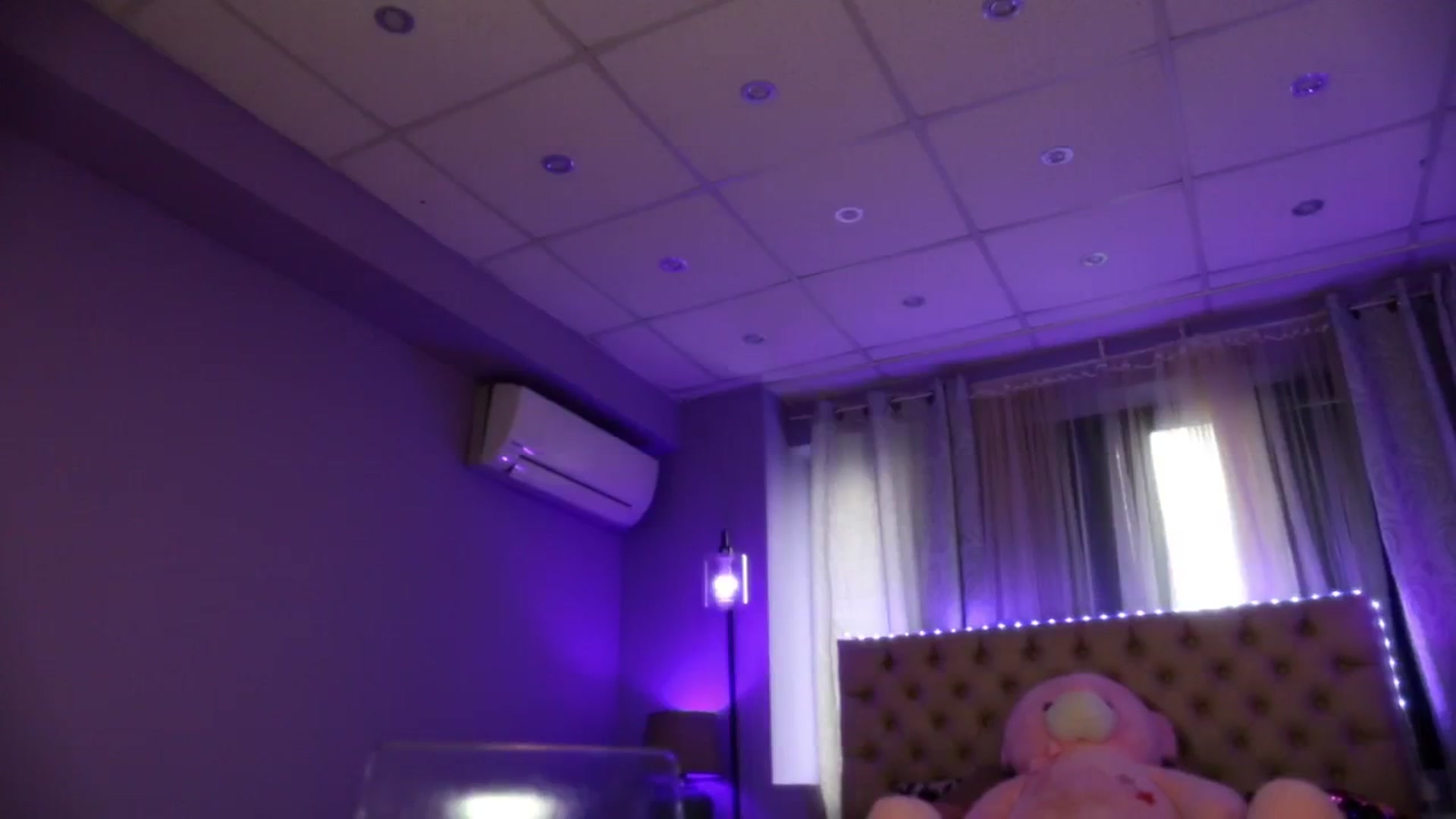 Gallery image thumbnail from Mandypeas's myfreecams stream on, 05/13/2024, 16:59 image 6 of 20