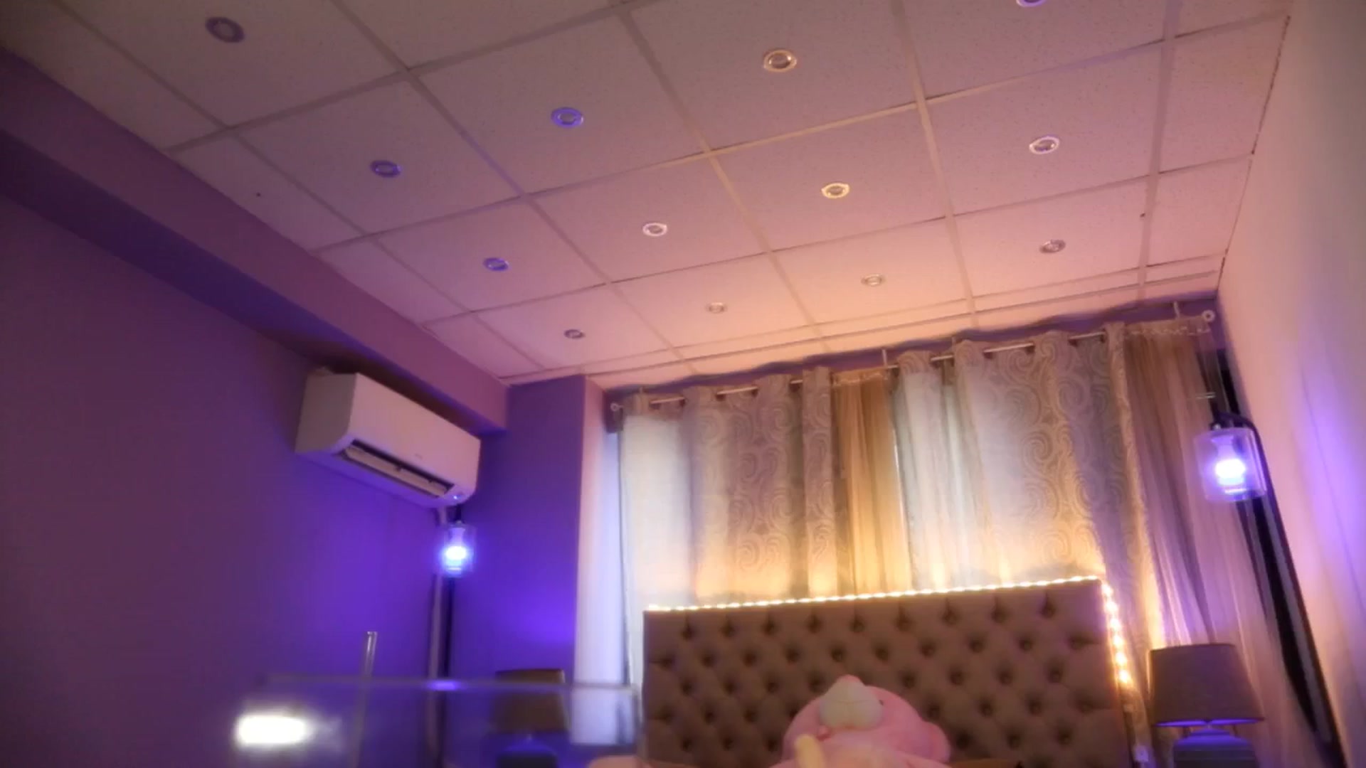 Gallery image thumbnail from Mandypeas's myfreecams stream on, 07/17/2024, 10:05 image 9 of 20