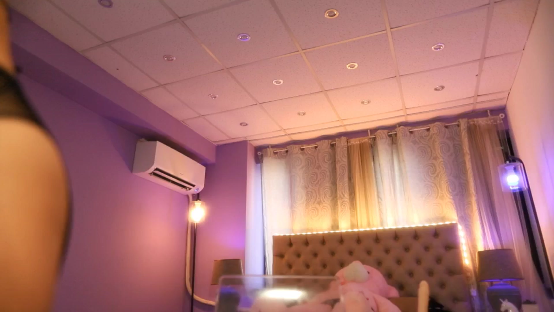 Gallery image thumbnail from Mandypeas's myfreecams stream on, 08/14/2024, 08:11 image 9 of 20