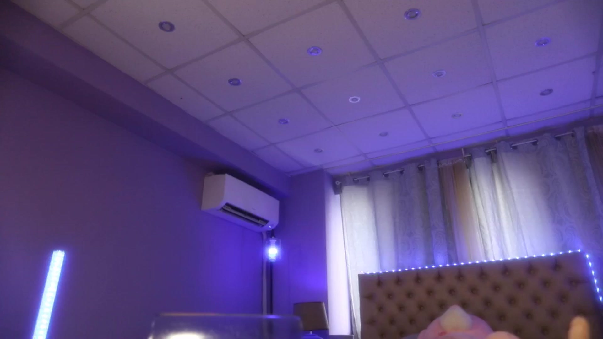 Gallery image thumbnail from Mandypeas's myfreecams stream on, 09/13/2024, 11:44 image 10 of 20