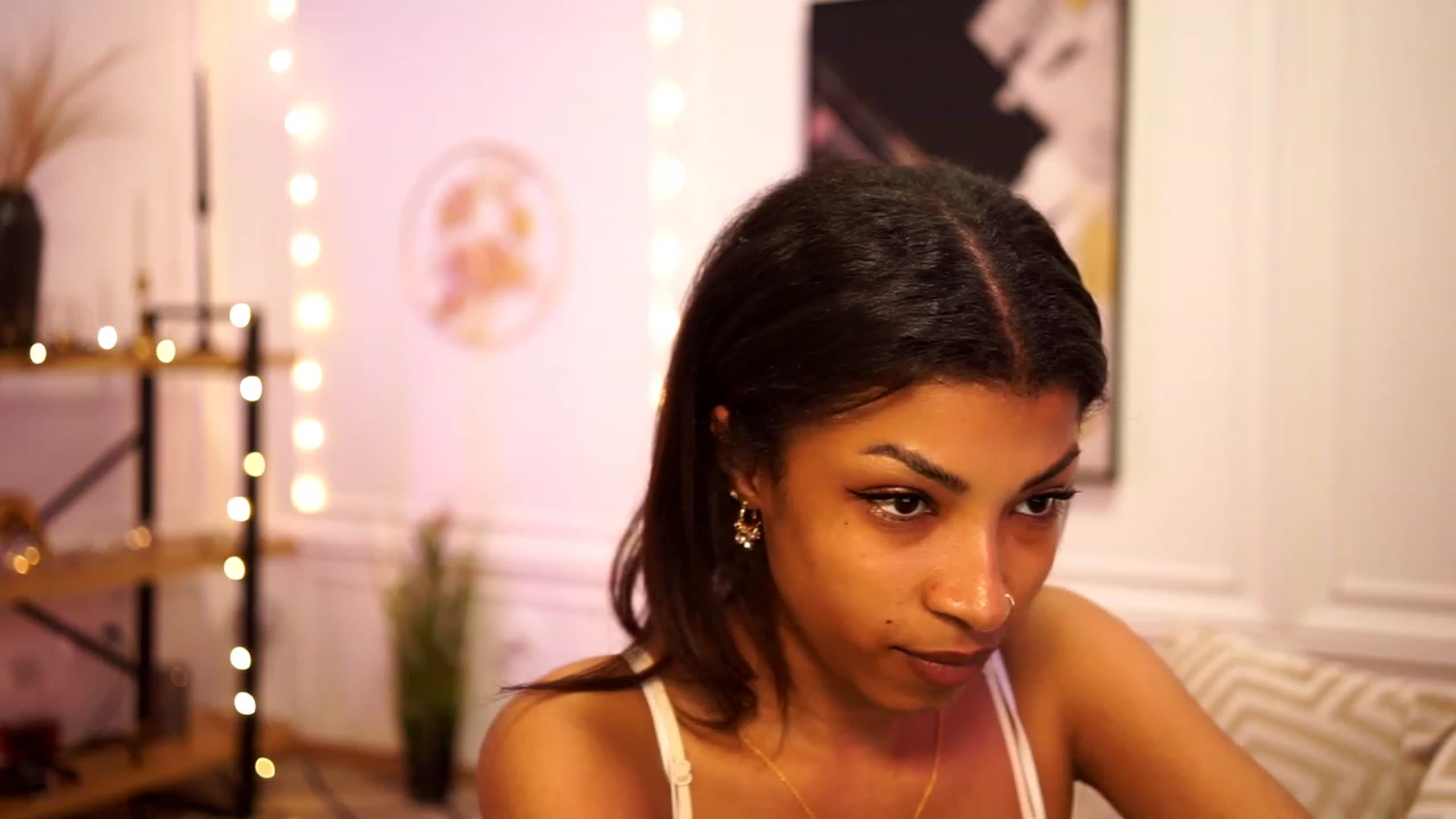 Gallery image thumbnail from Manelikpearce's myfreecams stream on, 04/12/2023, 17:34 image 7 of 20