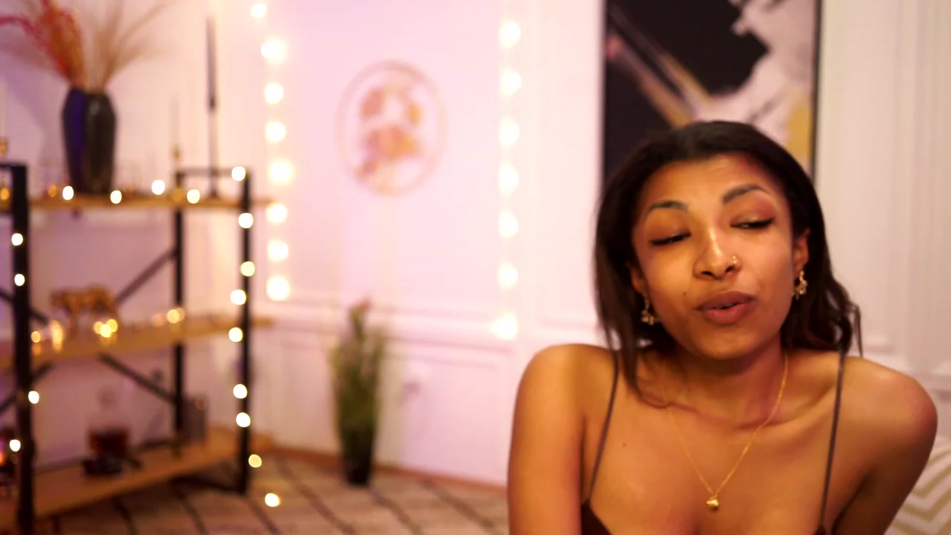 Gallery image thumbnail from Manelikpearce's myfreecams stream on, 04/16/2023, 23:56 image 2 of 20