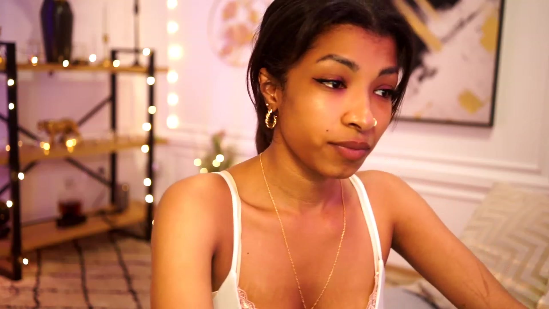 Gallery image thumbnail from Manelikpearce's myfreecams stream on, 04/19/2023, 17:01 image 19 of 20