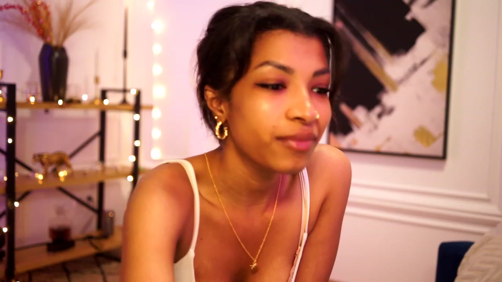 Gallery image thumbnail from Manelikpearce's myfreecams stream on, 04/19/2023, 20:42 image 4 of 20
