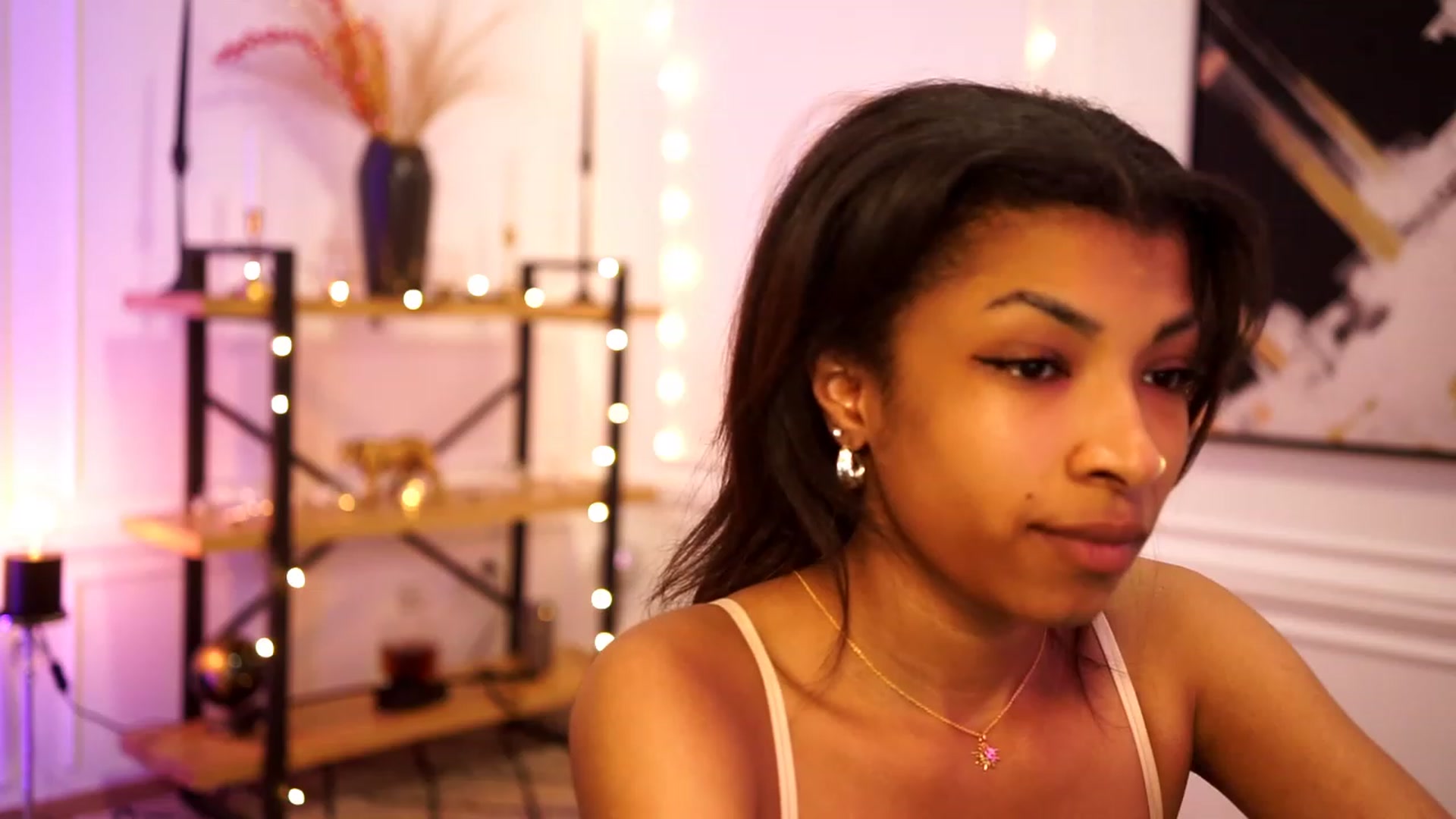 Gallery image thumbnail from Manelikpearce's myfreecams stream on, 04/22/2023, 17:25 image 19 of 20