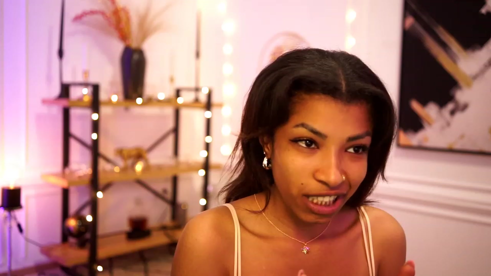 Gallery image thumbnail from Manelikpearce's myfreecams stream on, 04/22/2023, 17:25 image 20 of 20