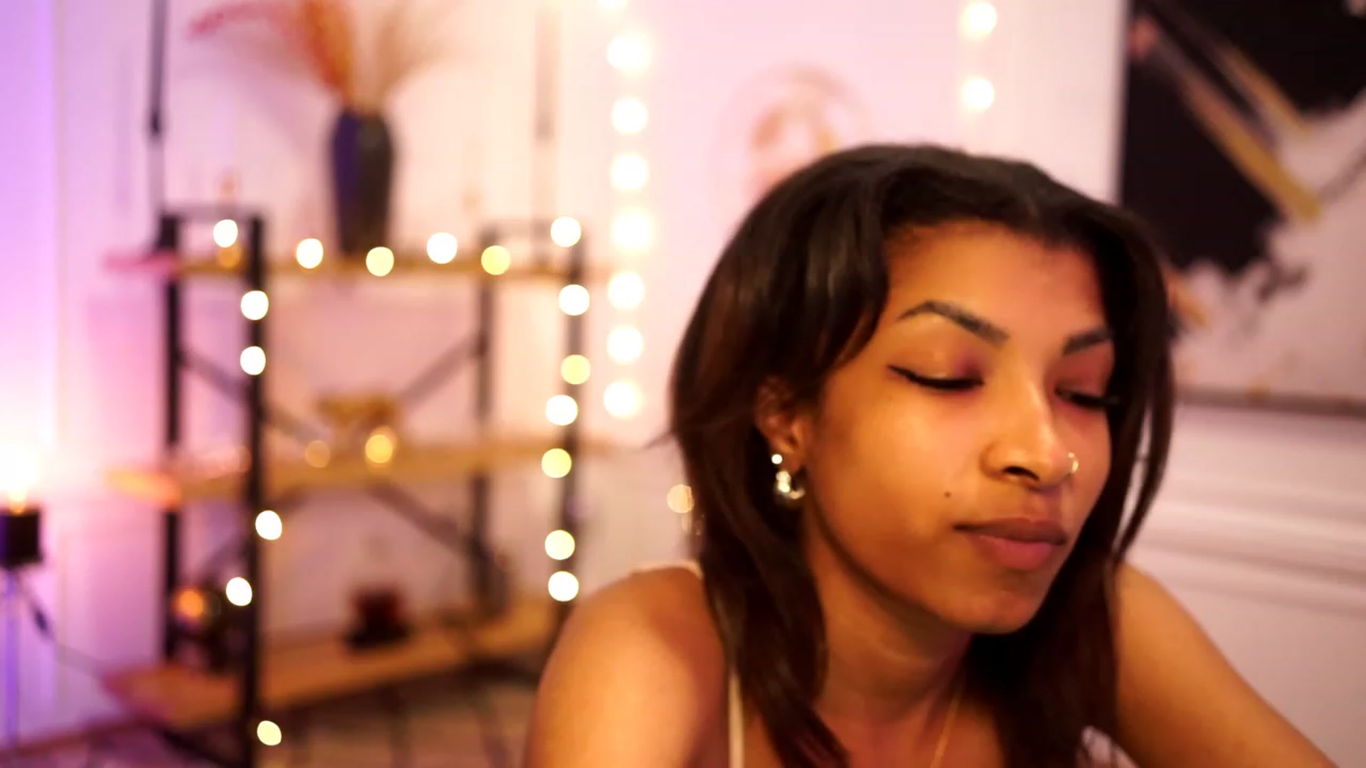 Gallery image thumbnail from Manelikpearce's myfreecams stream on, 04/22/2023, 18:03 image 14 of 20