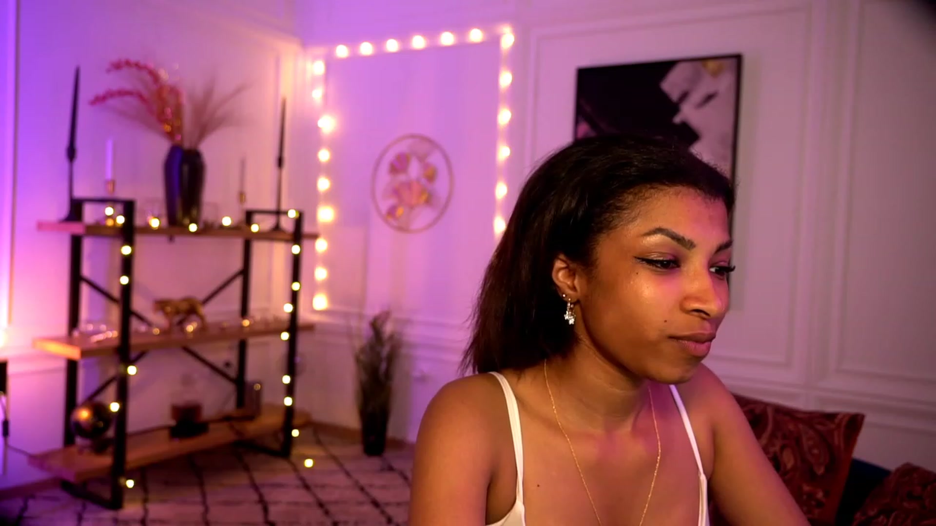Gallery image thumbnail from Manelikpearce's myfreecams stream on, 05/01/2023, 19:37 image 7 of 20