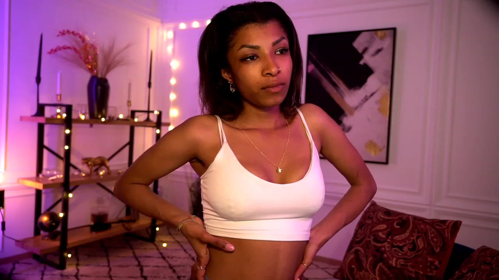 Gallery image thumbnail from Manelikpearce's myfreecams stream on, 05/01/2023, 19:37 image 13 of 20
