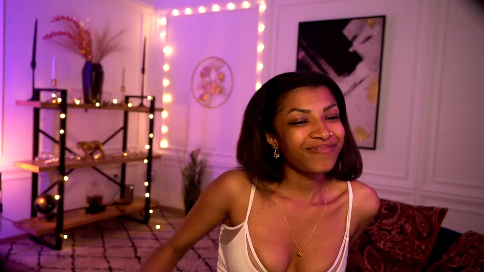 Gallery image thumbnail from Manelikpearce's myfreecams stream on, 05/01/2023, 22:06 image 5 of 20