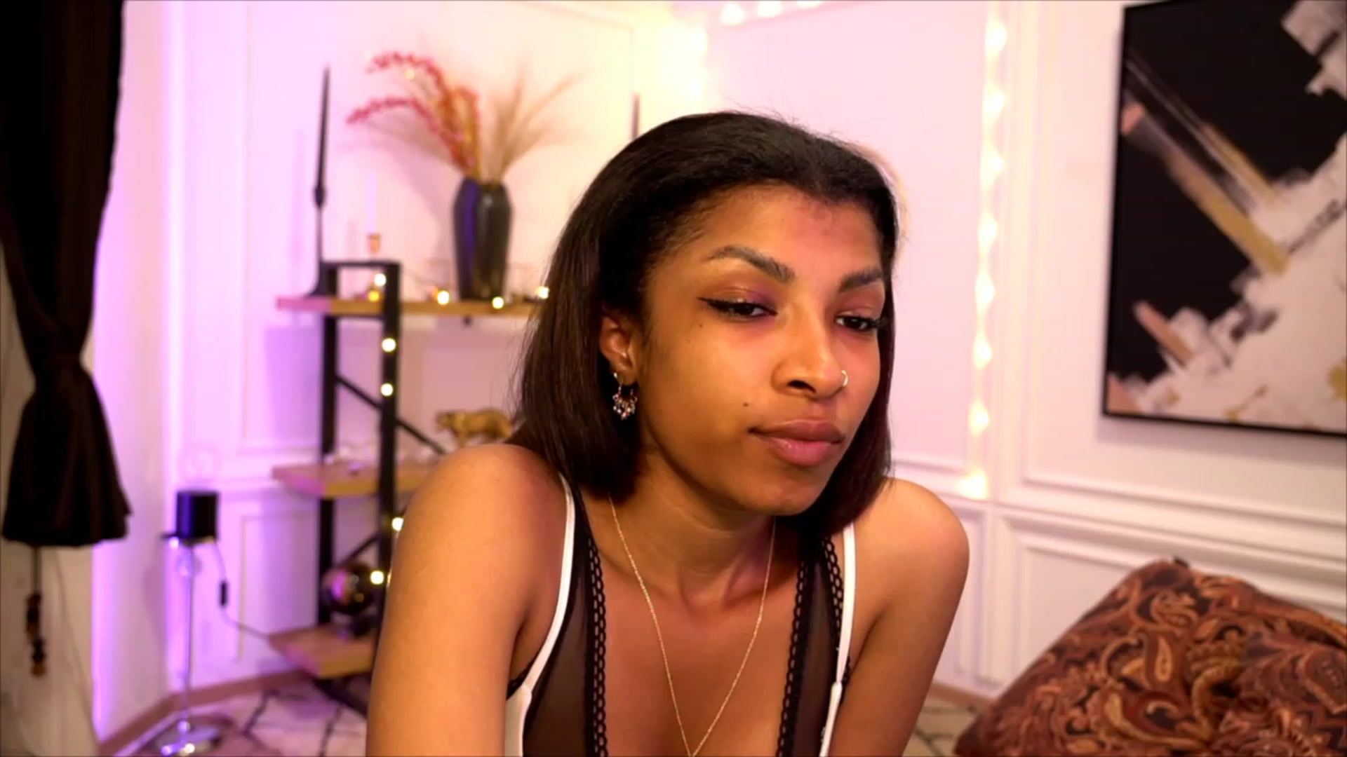 Gallery image thumbnail from Manelikpearce's myfreecams stream on, 05/08/2023, 16:25 image 16 of 20