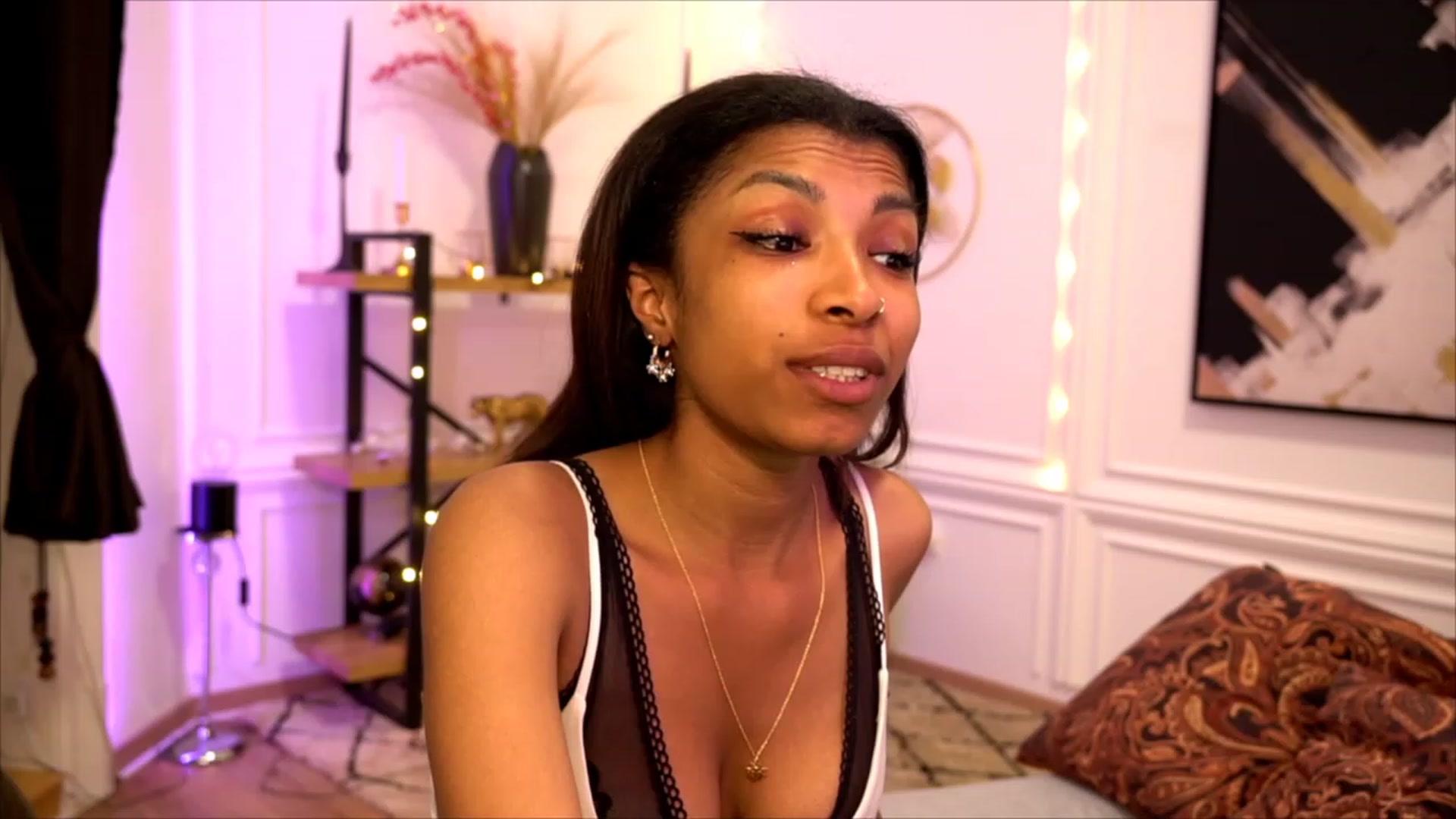 Gallery image thumbnail from Manelikpearce's myfreecams stream on, 05/08/2023, 17:22 image 2 of 20