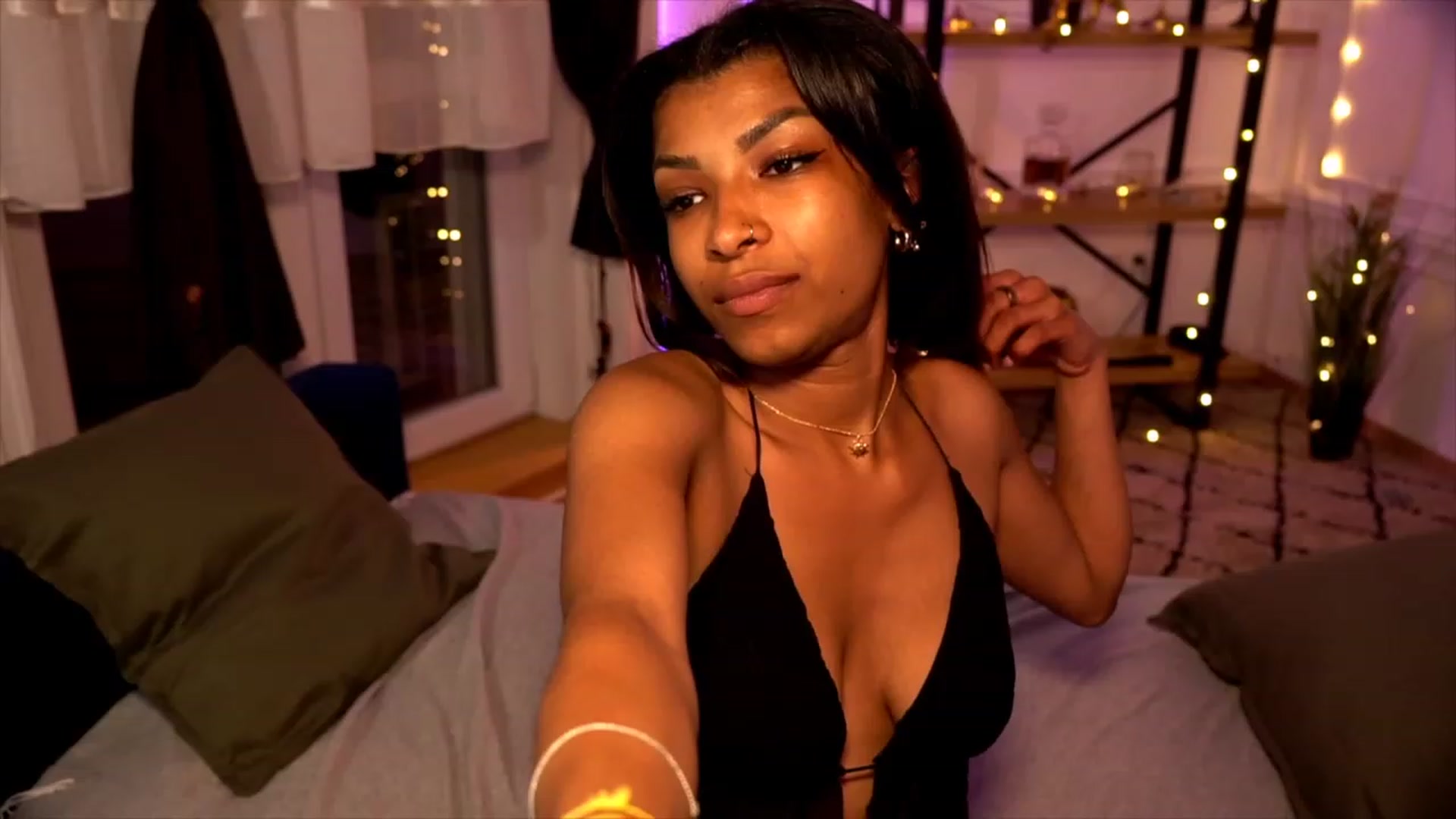 Gallery image thumbnail from Manelikpearce's myfreecams stream on, 05/27/2023, 20:24 image 15 of 20