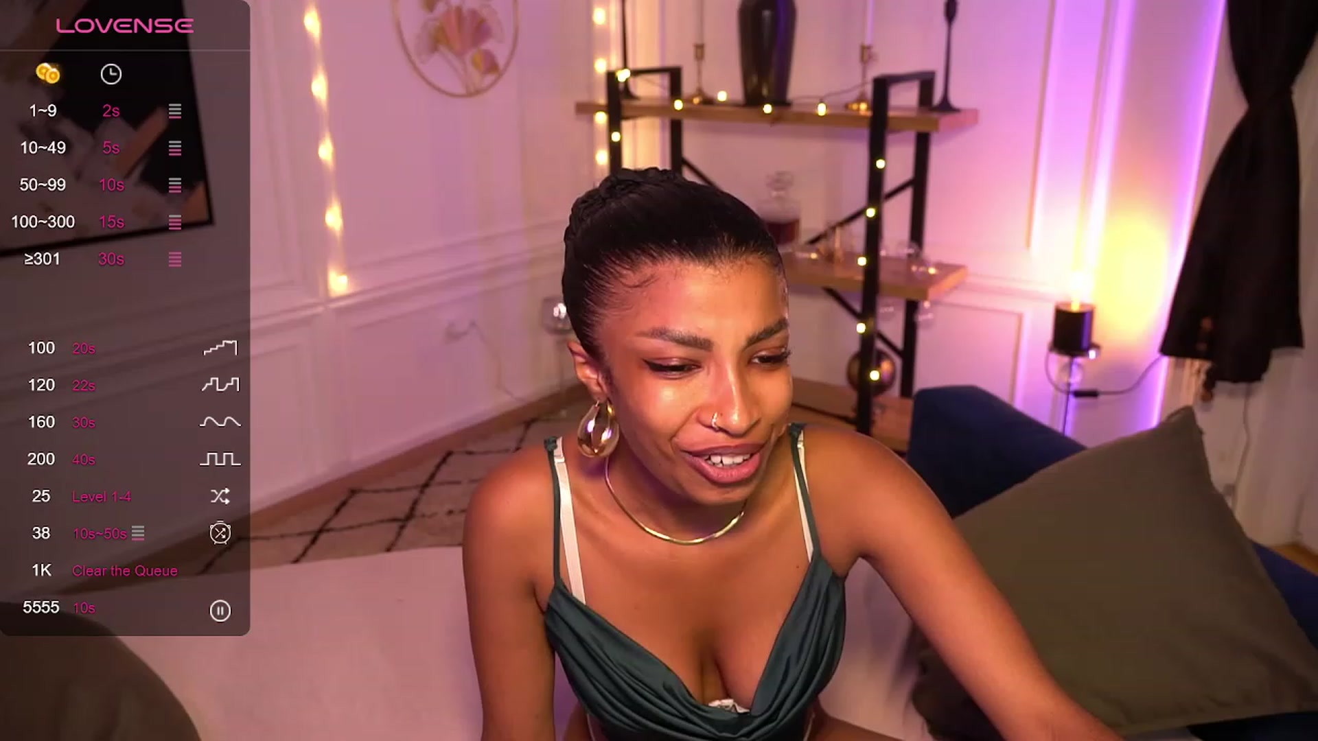 Gallery image thumbnail from Manelikpearce's myfreecams stream on, 08/18/2023, 17:51 image 6 of 20