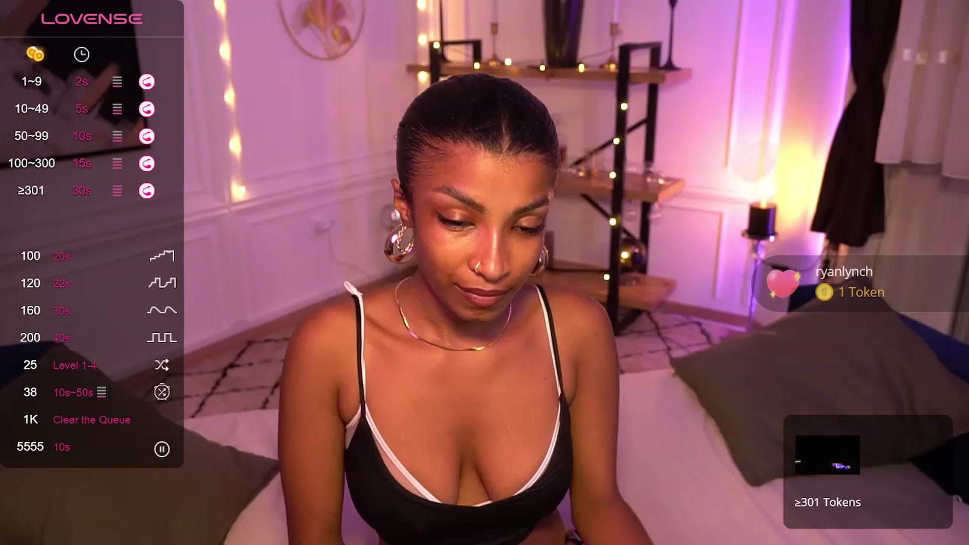 Gallery image thumbnail from Manelikpearce's myfreecams stream on, 08/29/2023, 17:34 image 10 of 20
