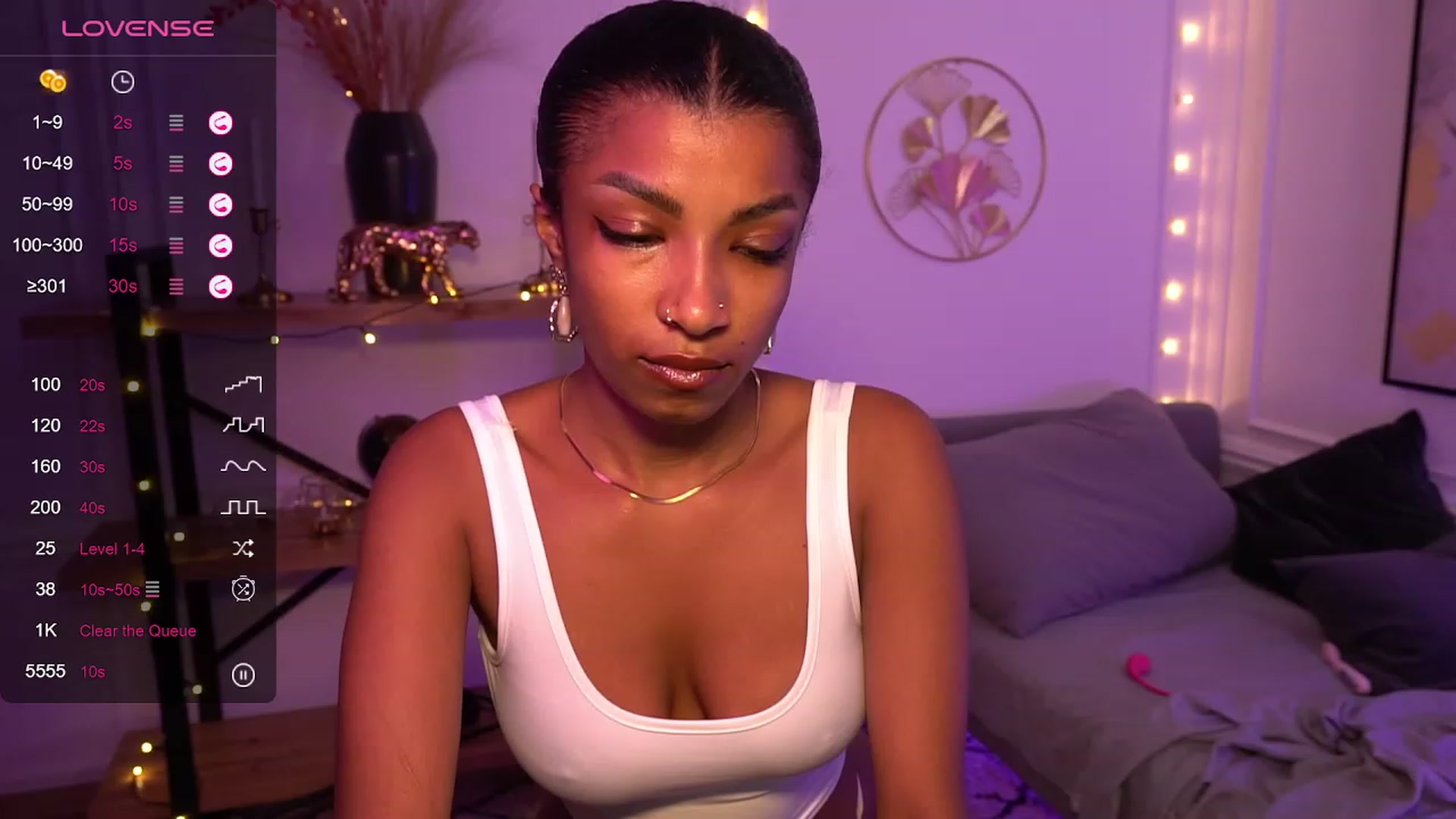 Gallery image thumbnail from Manelikpearce's myfreecams stream on, 10/07/2023, 14:36 image 2 of 20
