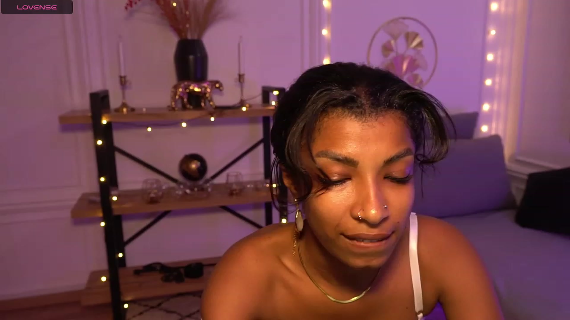 Gallery image thumbnail from Manelikpearce's myfreecams stream on, 10/15/2023, 17:30 image 2 of 20