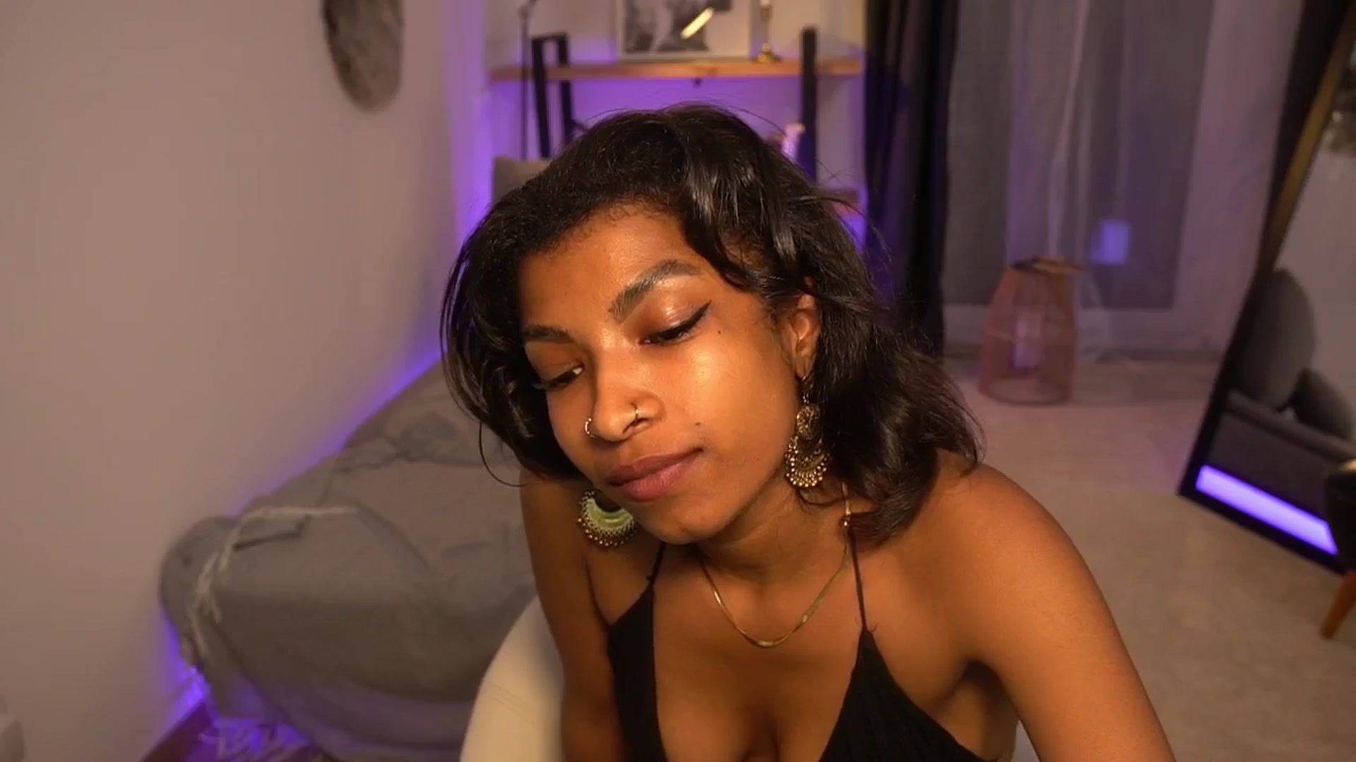 Gallery image thumbnail from Manelikpearce's myfreecams stream on, 05/09/2024, 18:37 image 2 of 20
