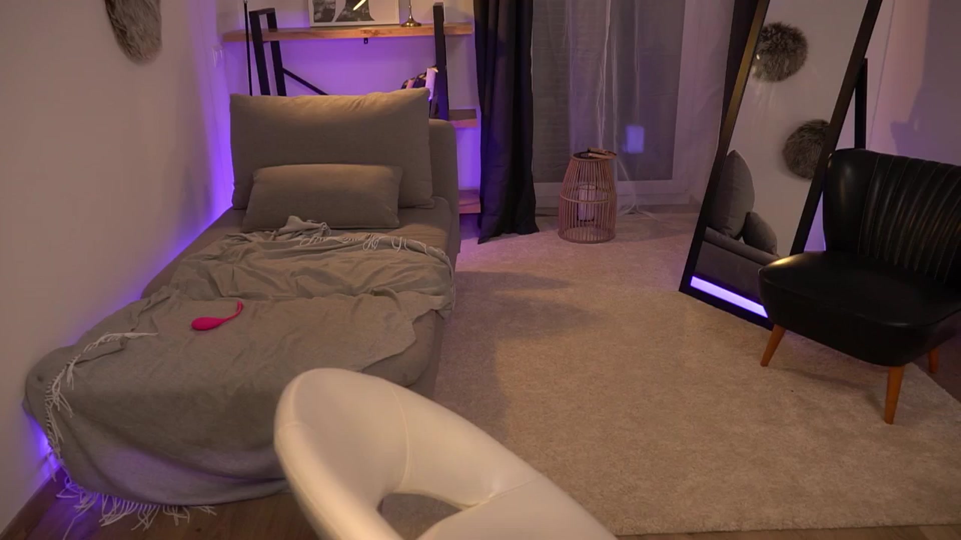 Gallery image thumbnail from Manelikpearce's myfreecams stream on, 05/09/2024, 21:07 image 20 of 20