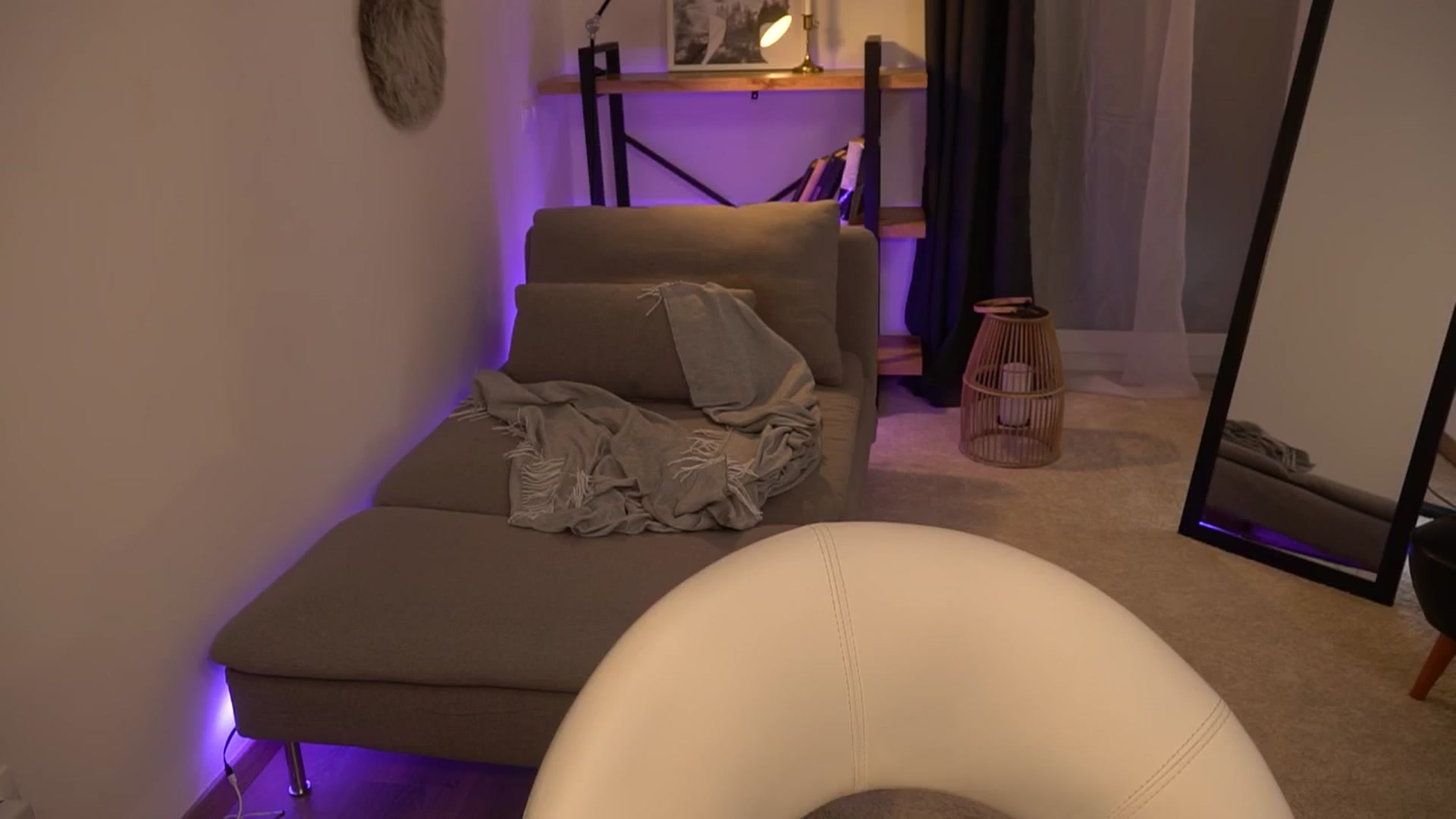 Gallery image thumbnail from Manelikpearce's myfreecams stream on, 05/18/2024, 17:43 image 15 of 20