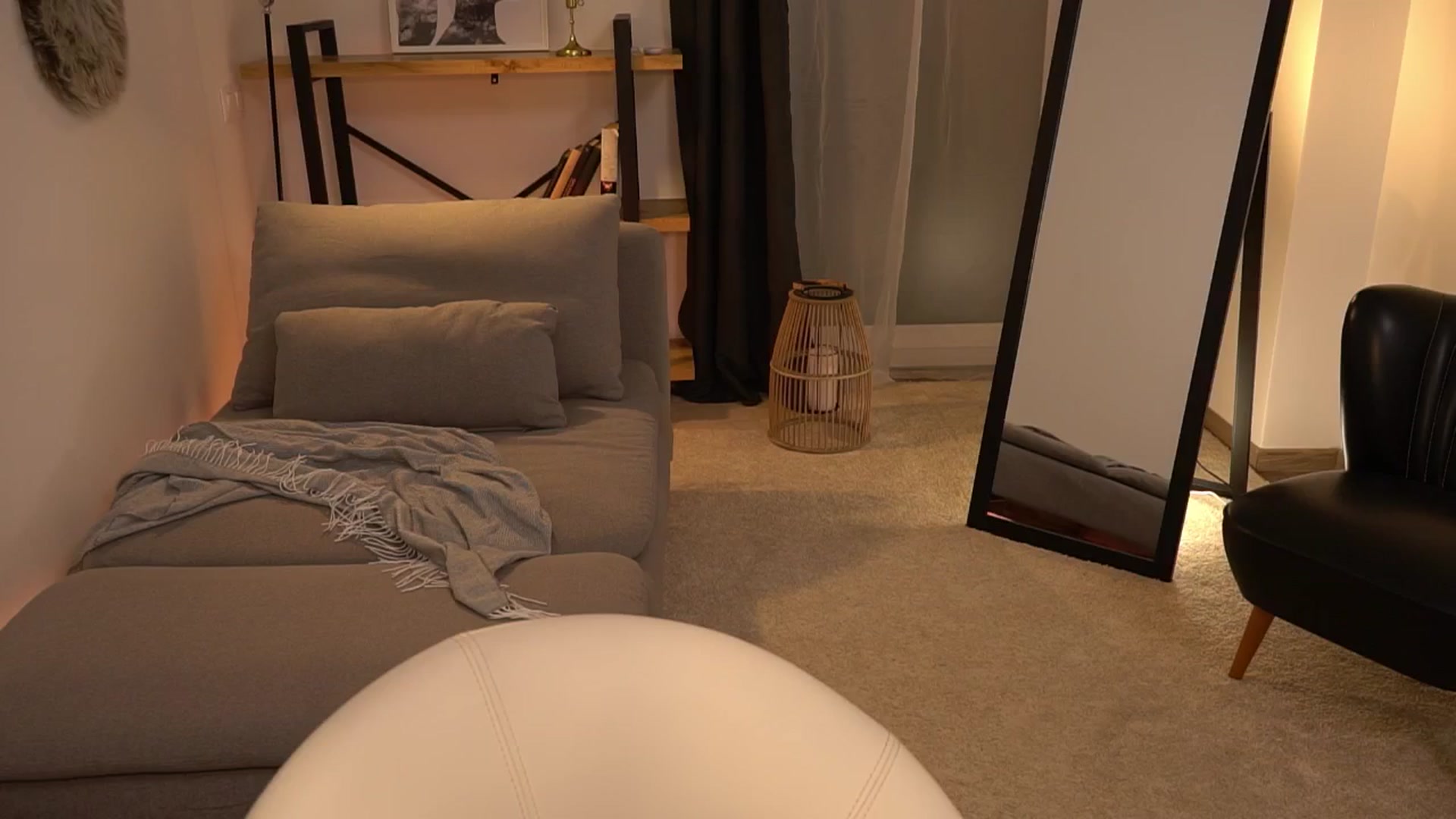 Gallery image thumbnail from Manelikpearce's myfreecams stream on, 05/26/2024, 20:00 image 16 of 20