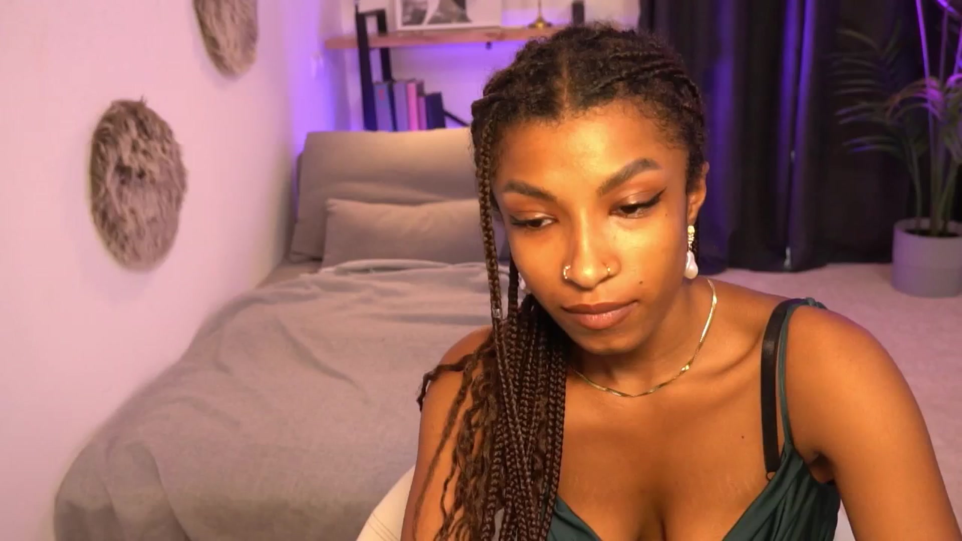 Gallery image thumbnail from Manelikpearce's myfreecams stream on, 08/08/2024, 11:03 image 7 of 20