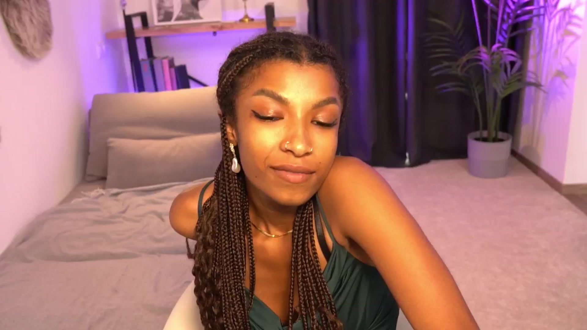Gallery image thumbnail from Manelikpearce's myfreecams stream on, 08/08/2024, 14:44 image 15 of 20